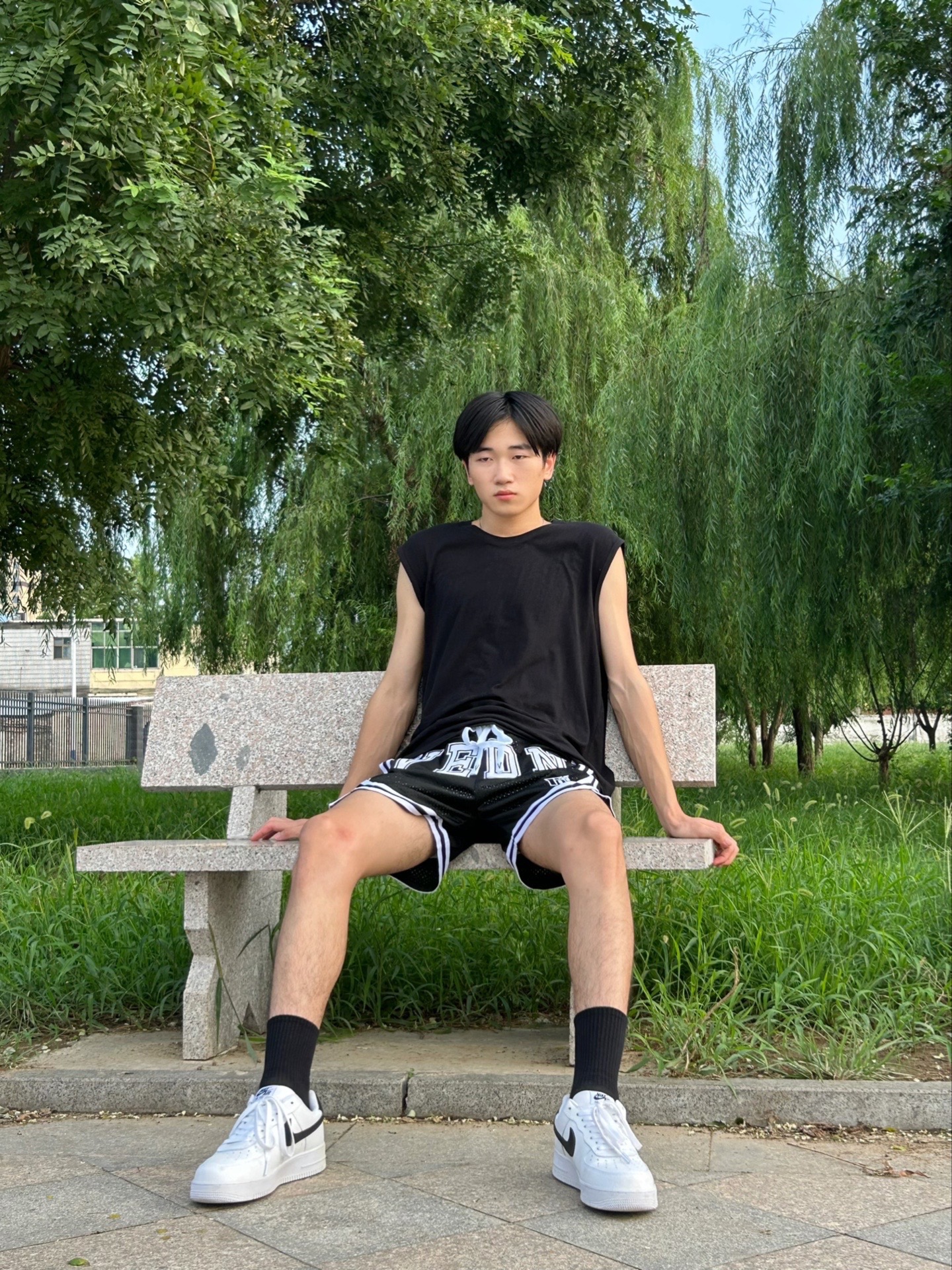 运动男孩最爱穿的篮球短裤