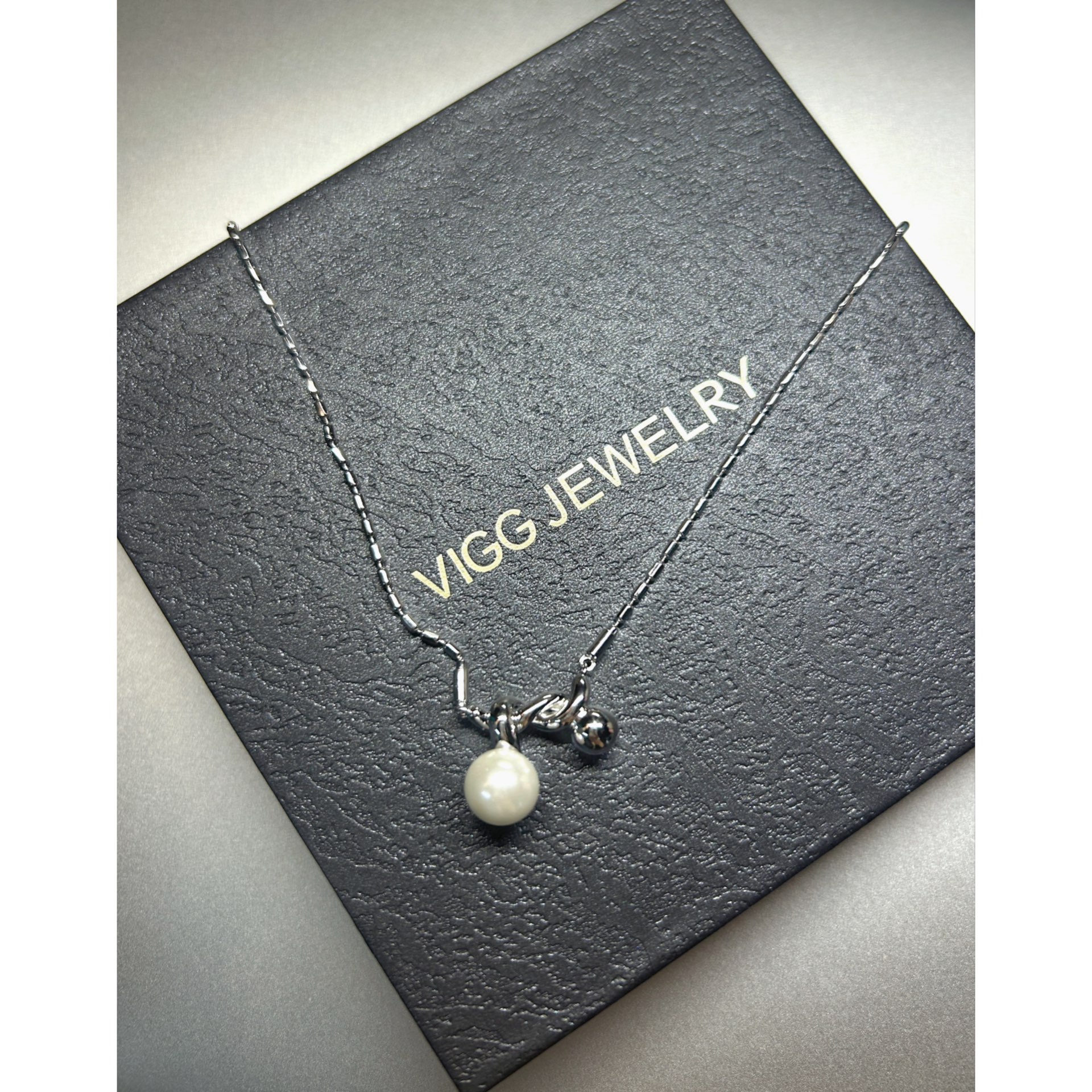 这个项链也太美啦!