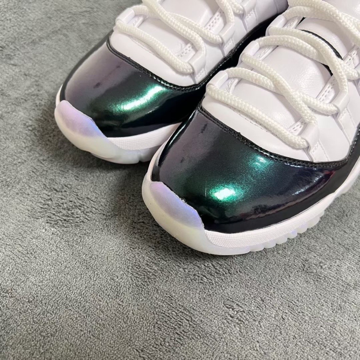 aj11 low 变色龙