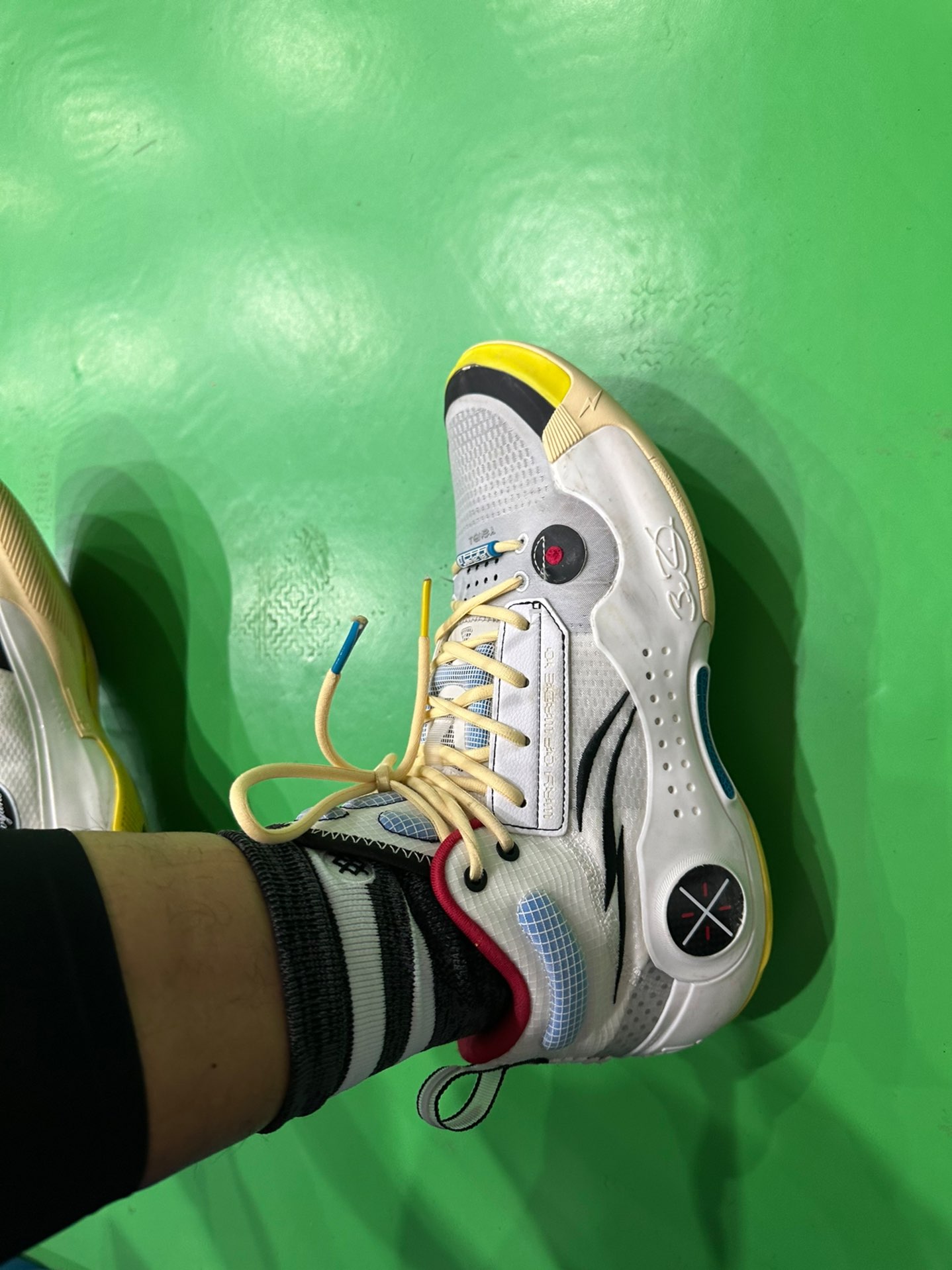 custom review-LINING Way Of Wade 10 - Caution