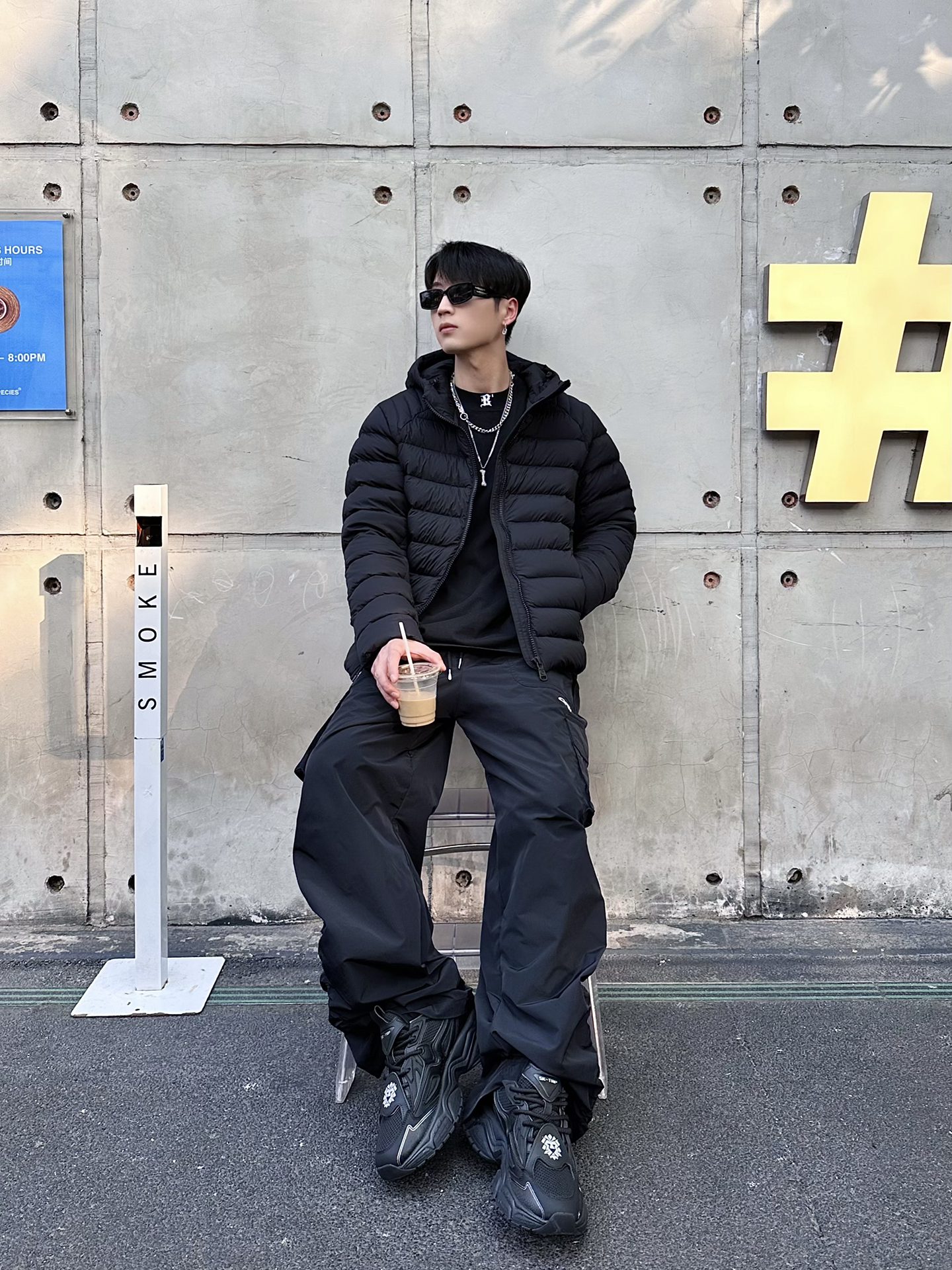 冬季街头潮男穿搭指南