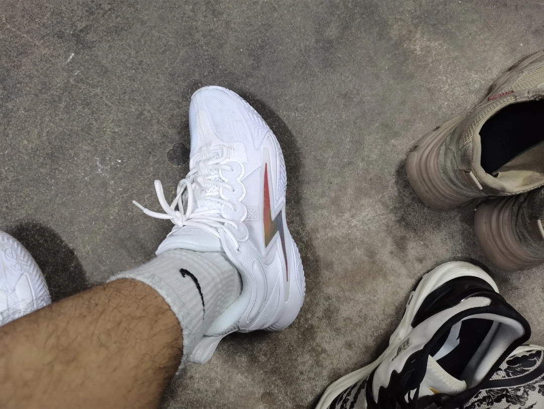 custom review-LiNing Son Of Flash Durable Breathable Low Top Basketball Shoes Men's White