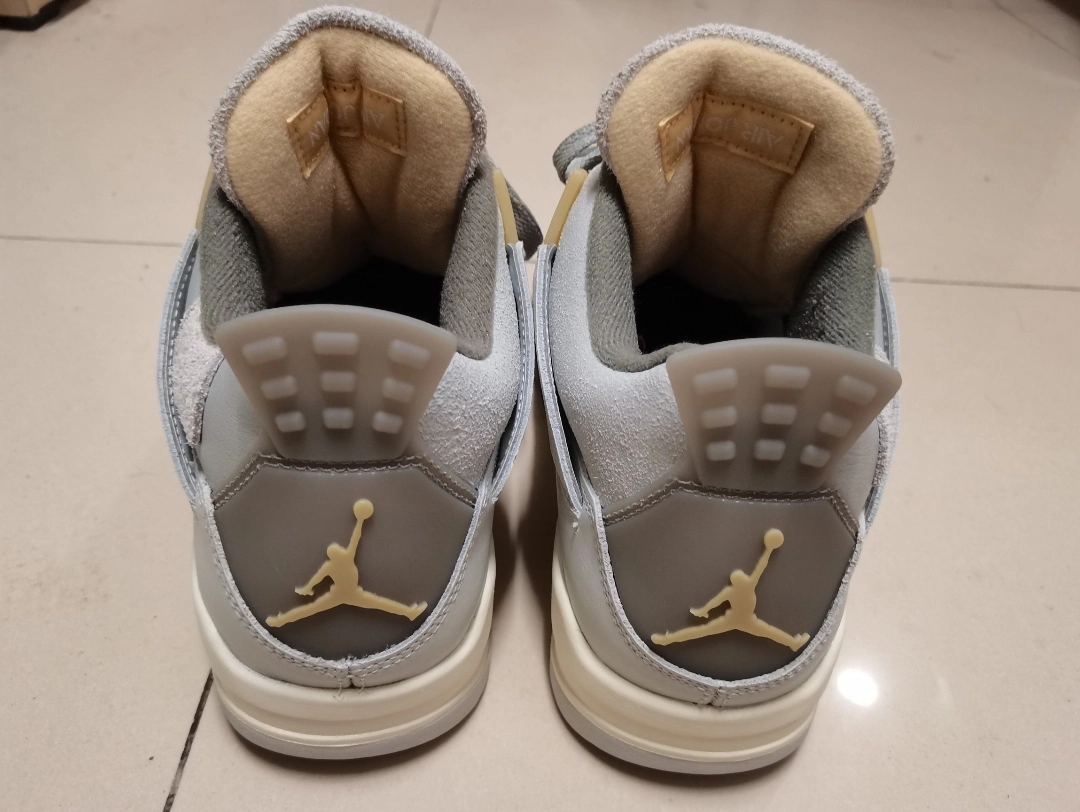 custom review-Jordan AJ4 Craft Photon Dust