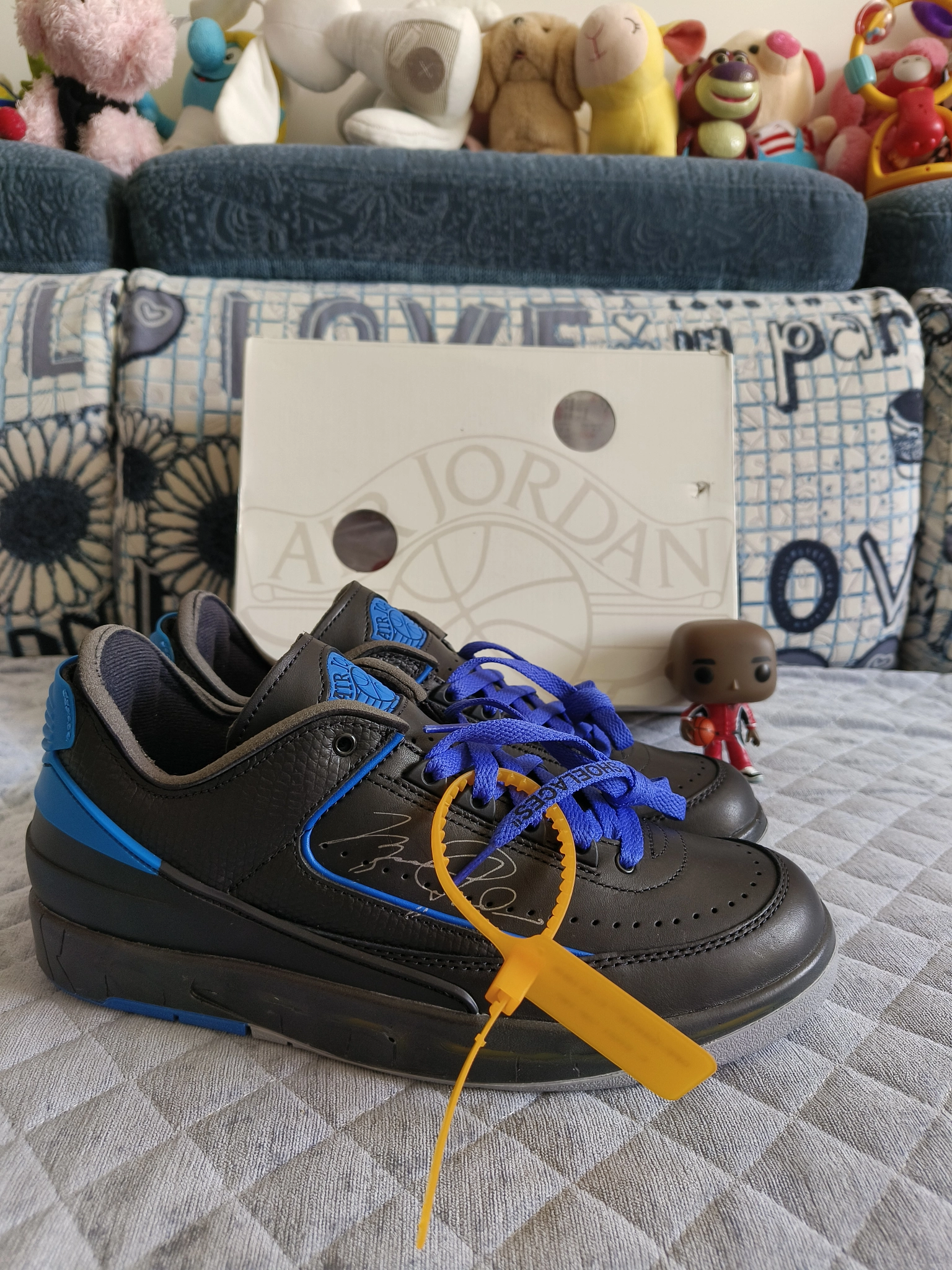 custom review-OFF WHITE X Jordan Air Jordan 2 Retro Low Black And Varsity Royal
