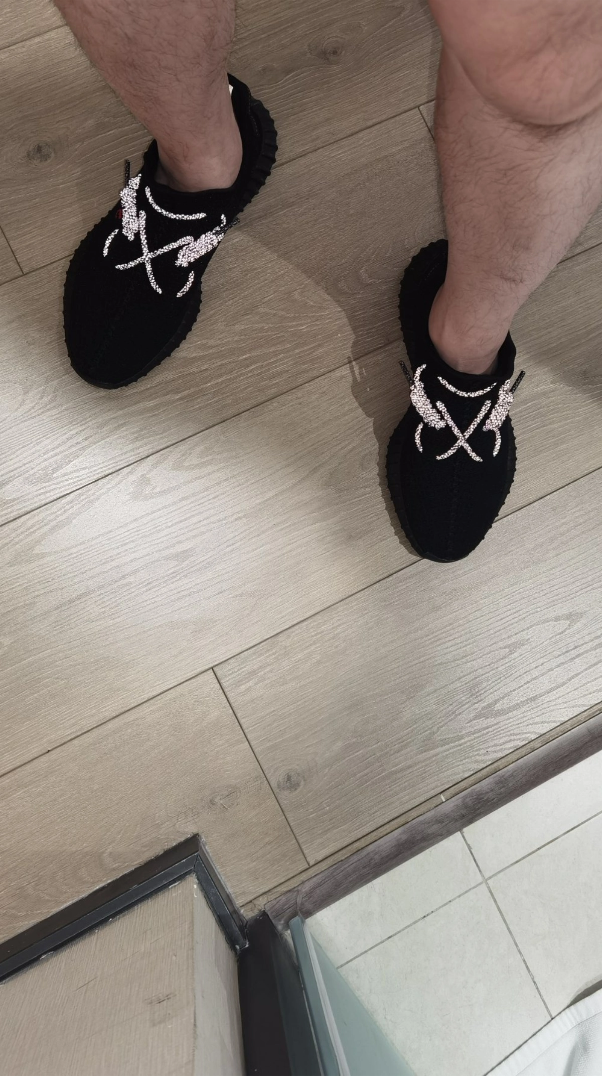custom review-adidas originals Yeezy Boost 350 V2 Black Red 2017/2020
