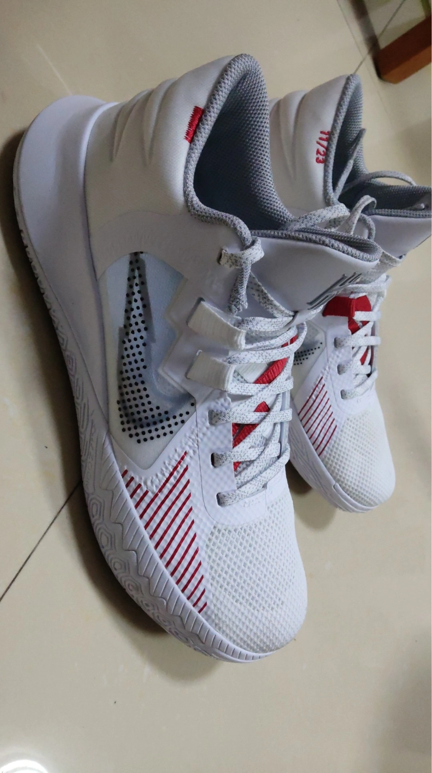 custom review-Nike Kyrie Flytrap 5 EP 'White University Red'