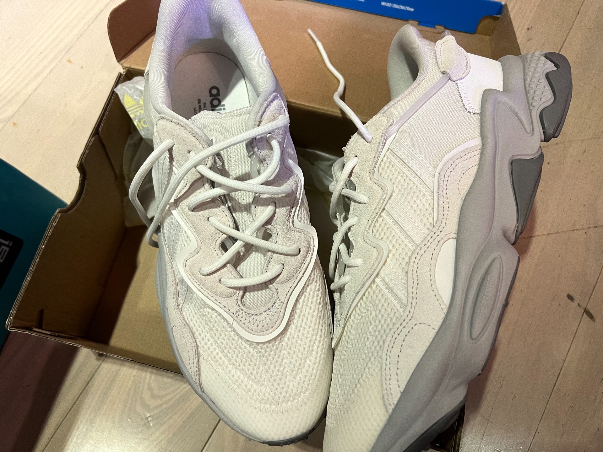 custom review-Adidas Originals Ozweego Slip-resistant Low Top Повседневная обувь Унисекс Серый Белый