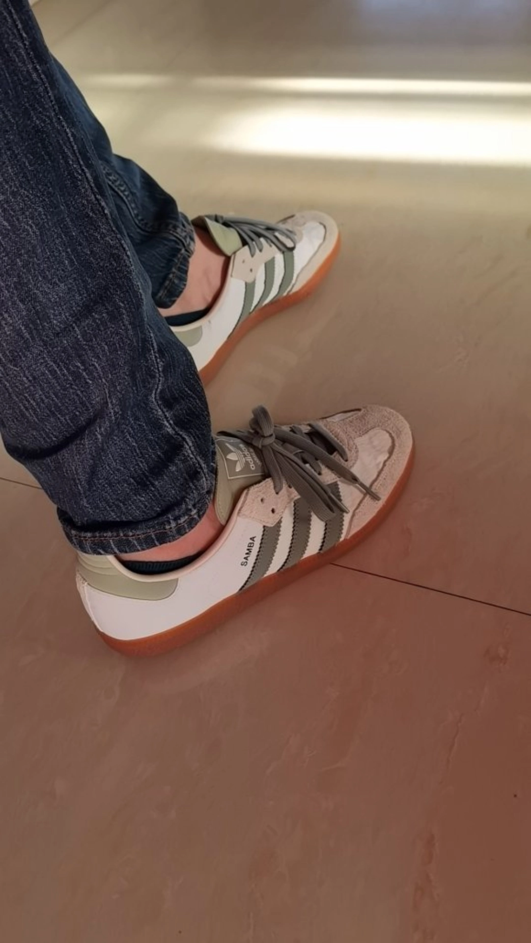 custom review-adidas Samba OG Silver Green Putty Mauve Women
s