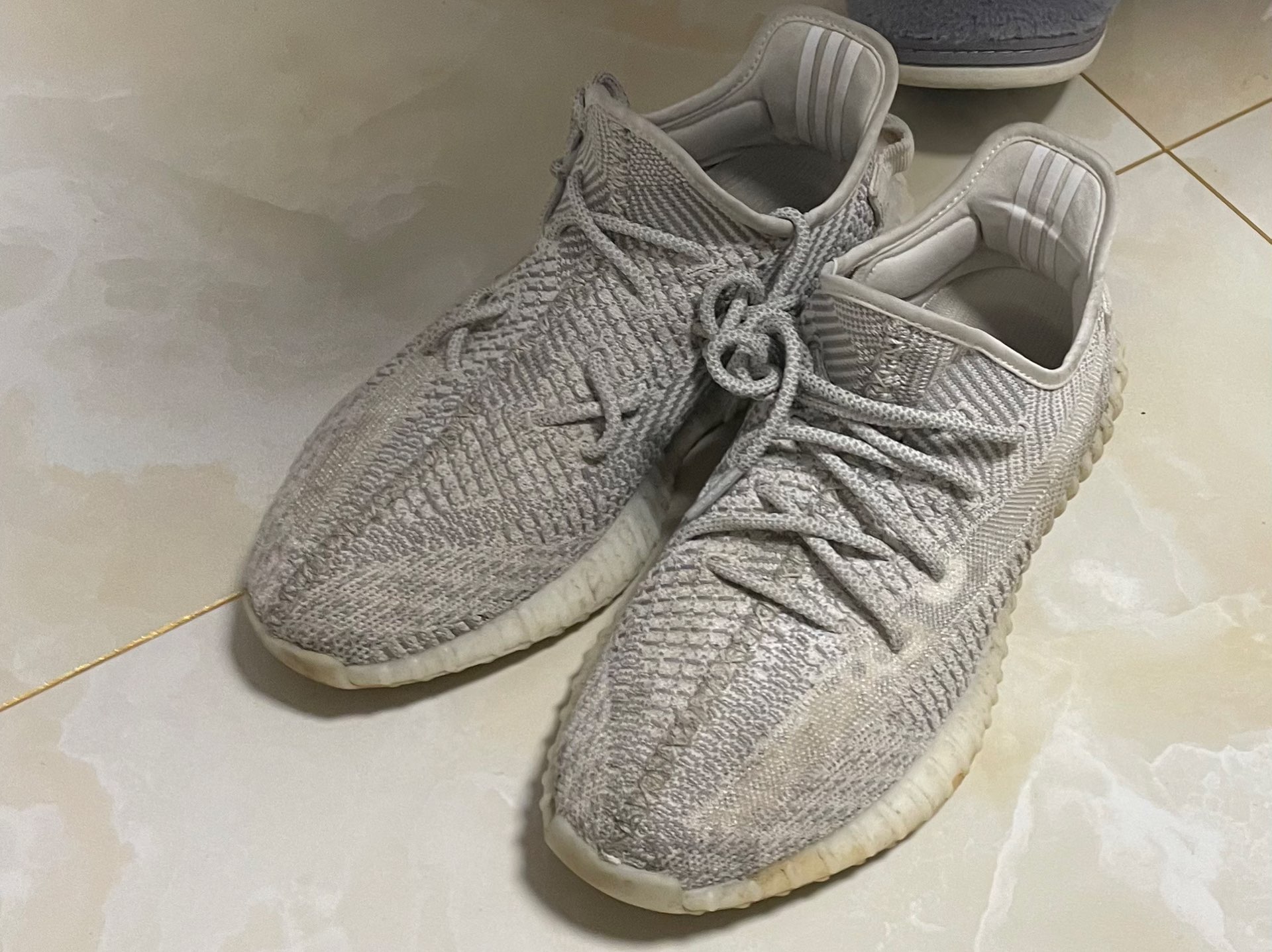 custom review-Adidas Originals Yeezy Boost 350 V2 Статический Slip-Resistant Низкий Топ Повседневная Обувь Унисекс Серый Белый Выпуск 2023