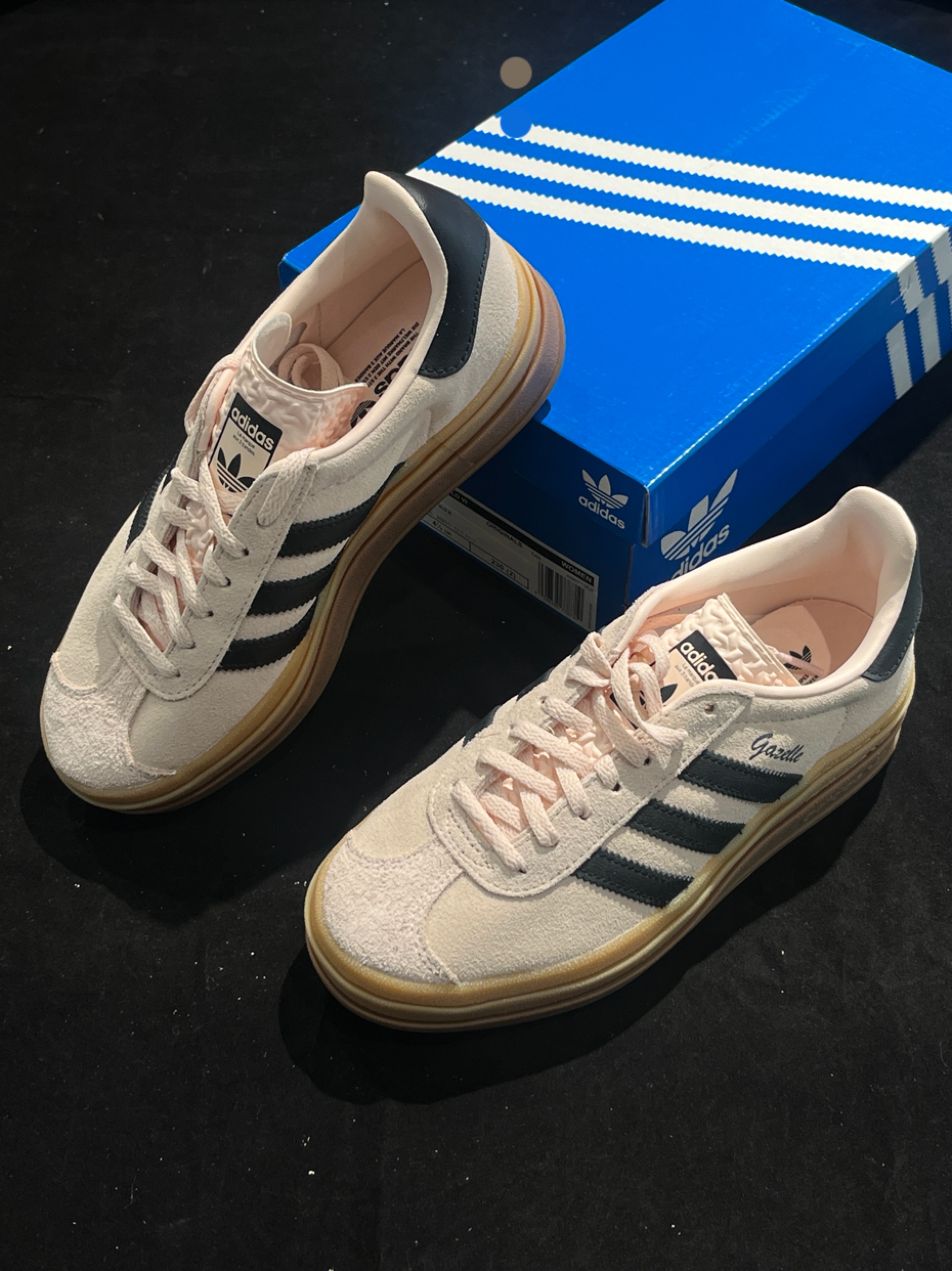 三叶草7815gazelle bold 厚底板鞋肉粉 94
