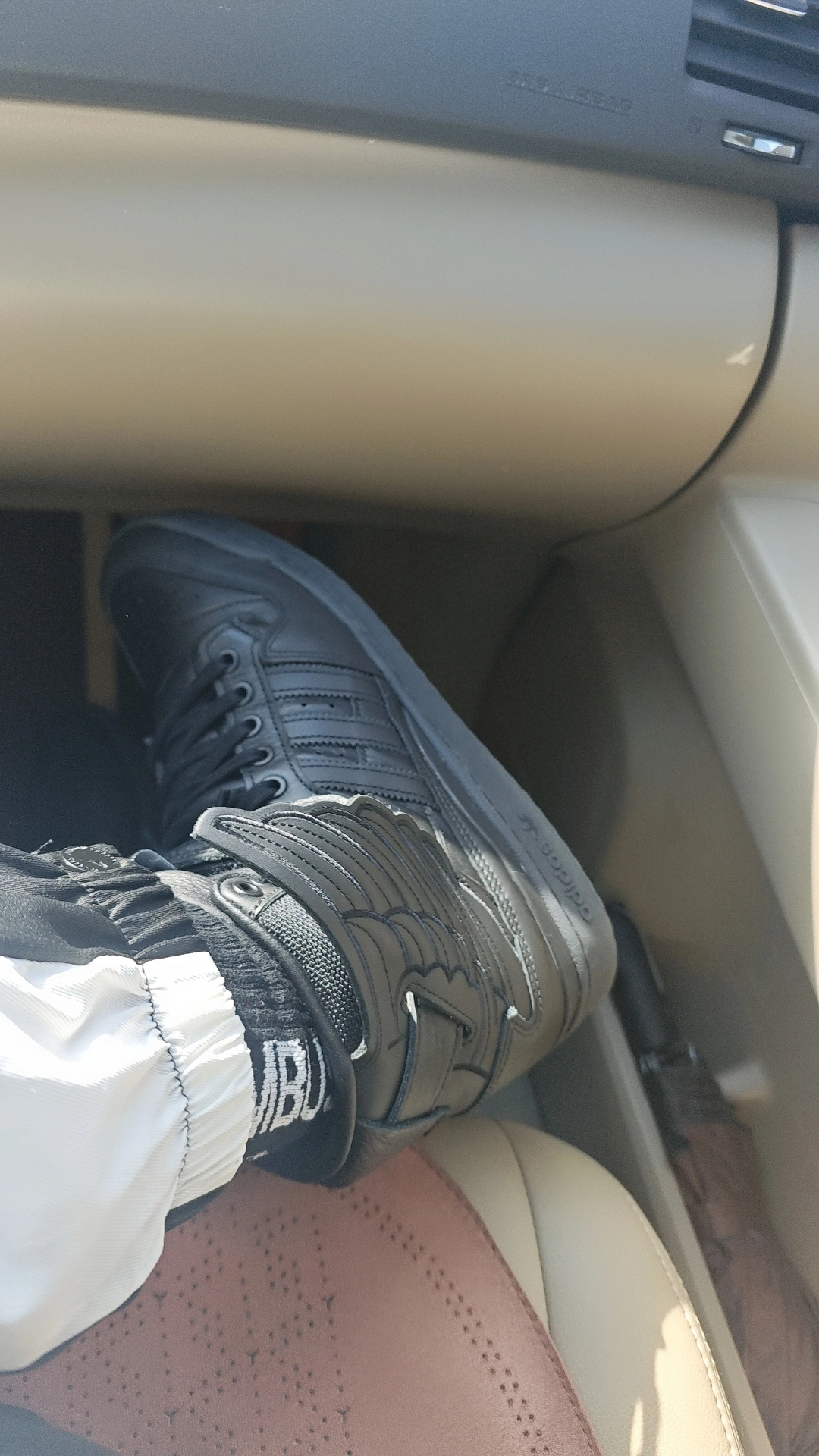 custom review-JEREMY SCOTT x adidas originals FORUM High Wings 4,0 High Top Скейтборд Кроссовки Унисекс Черный