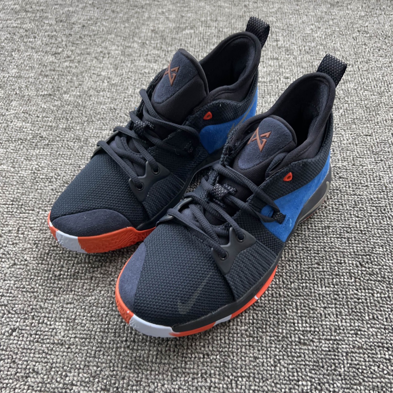 pg2篮球鞋