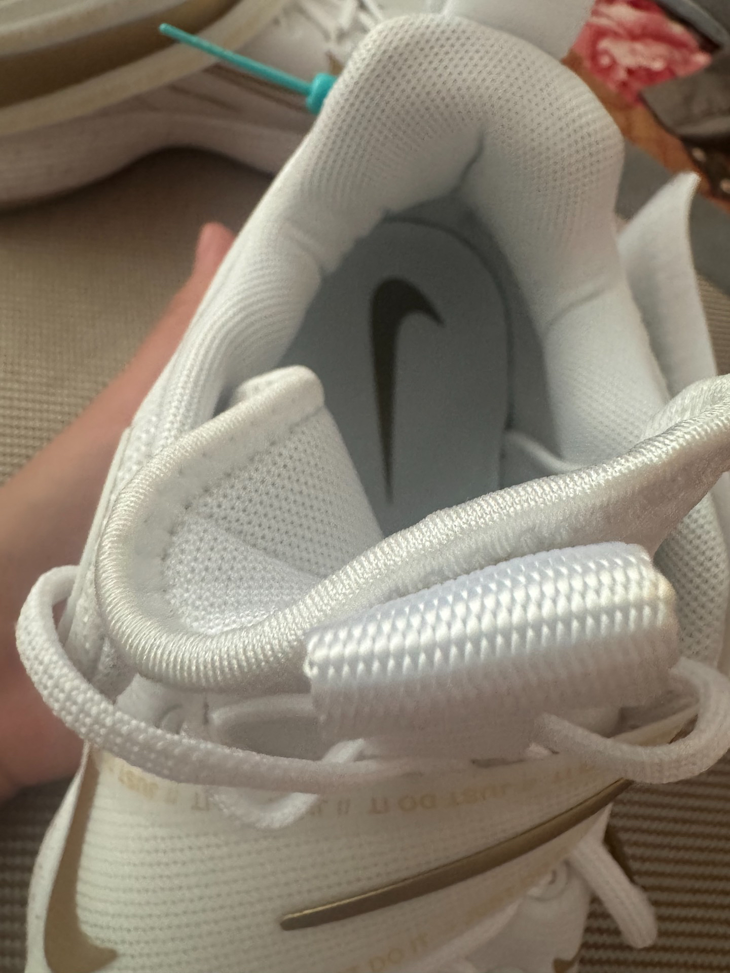 custom review-Nike React HyperSet Low Топ Кроссовки для тренировок Унисекс Белый Золото