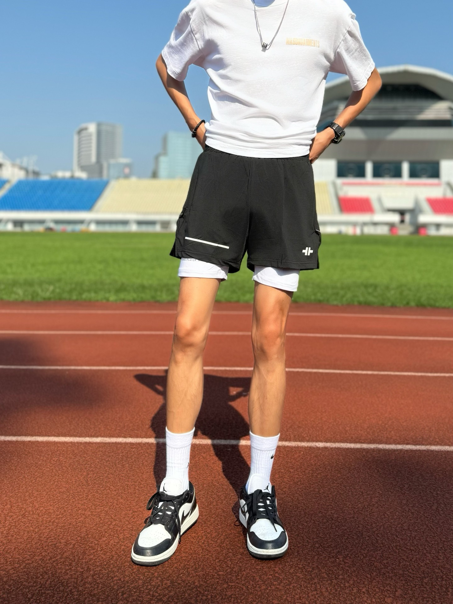 运动短裤是夏季操场的态度