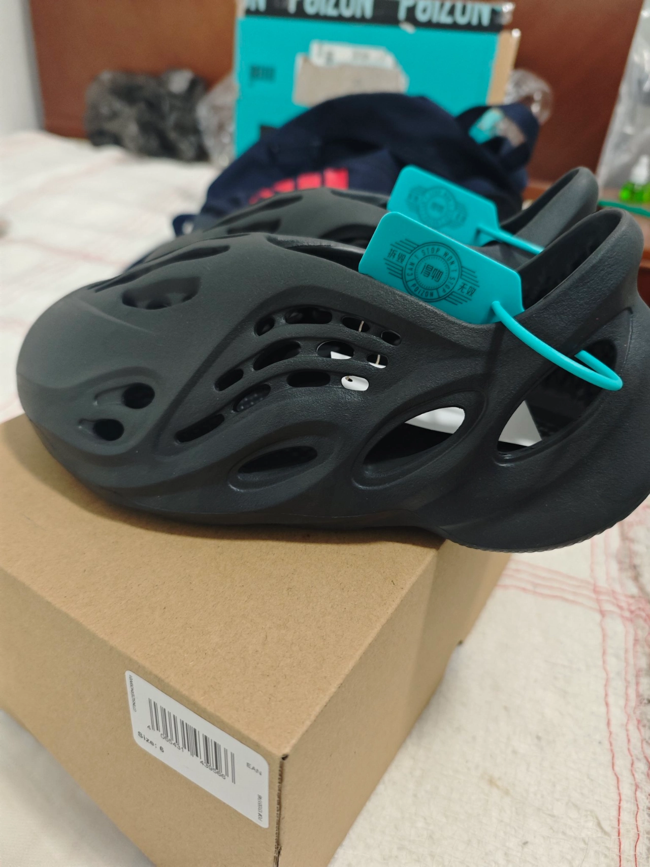 custom review-Adidas Originals Yeezy Foam Runner Onyx Черный Warrior Спортивные сандалии унисекс черный