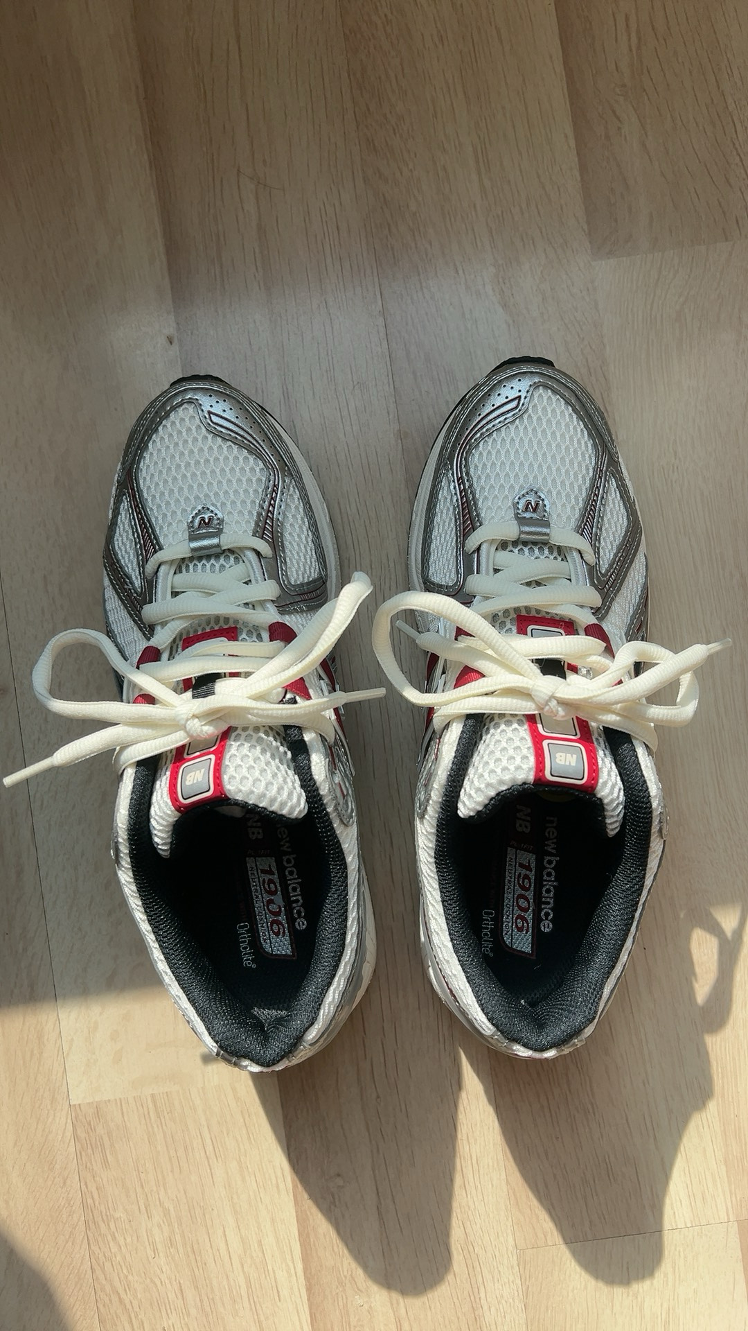 custom review-New Balance 1906R 'Silver Classic Crimson'
