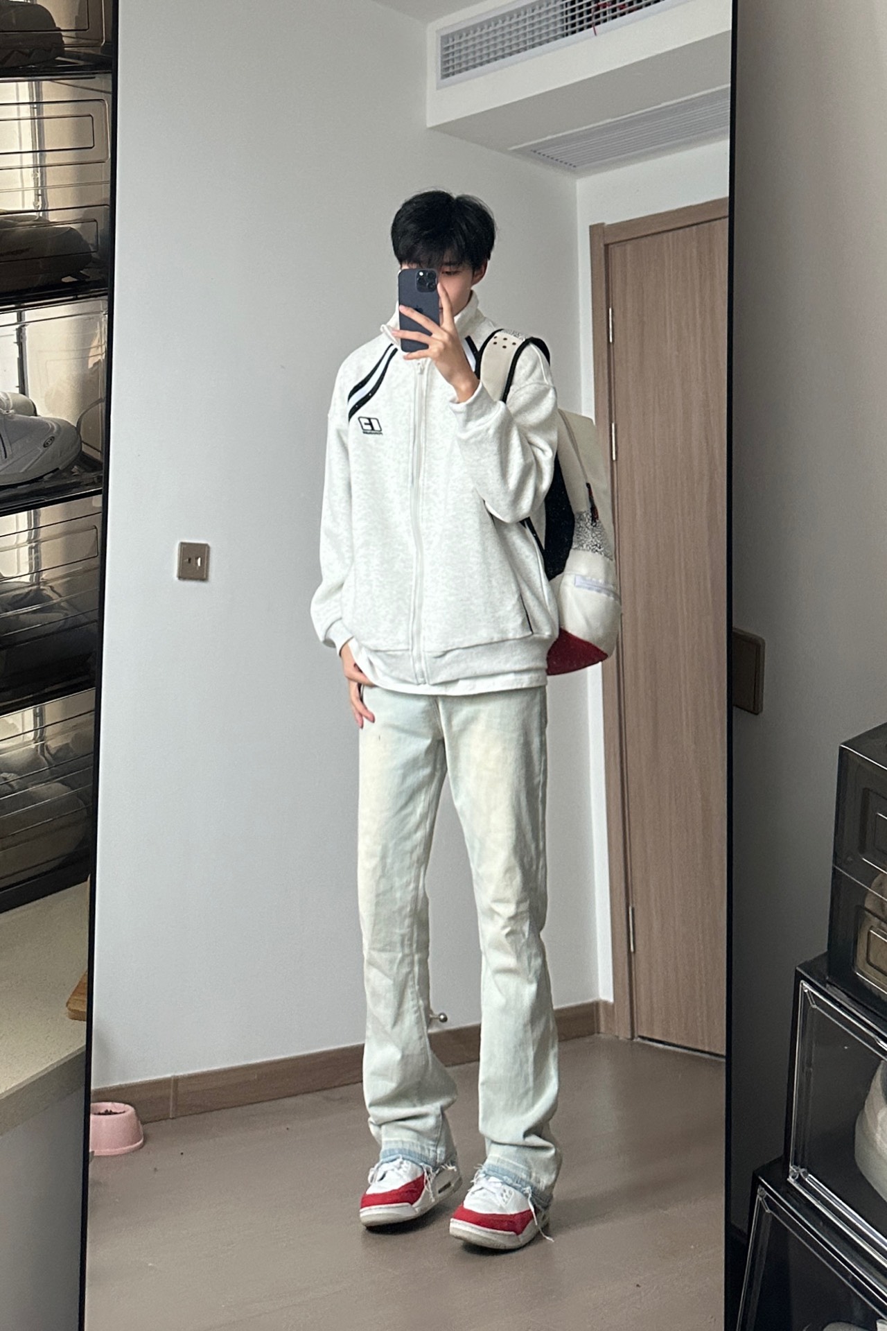 开春第一条神裤 #男生穿搭氛围感 #春日氛围感穿搭