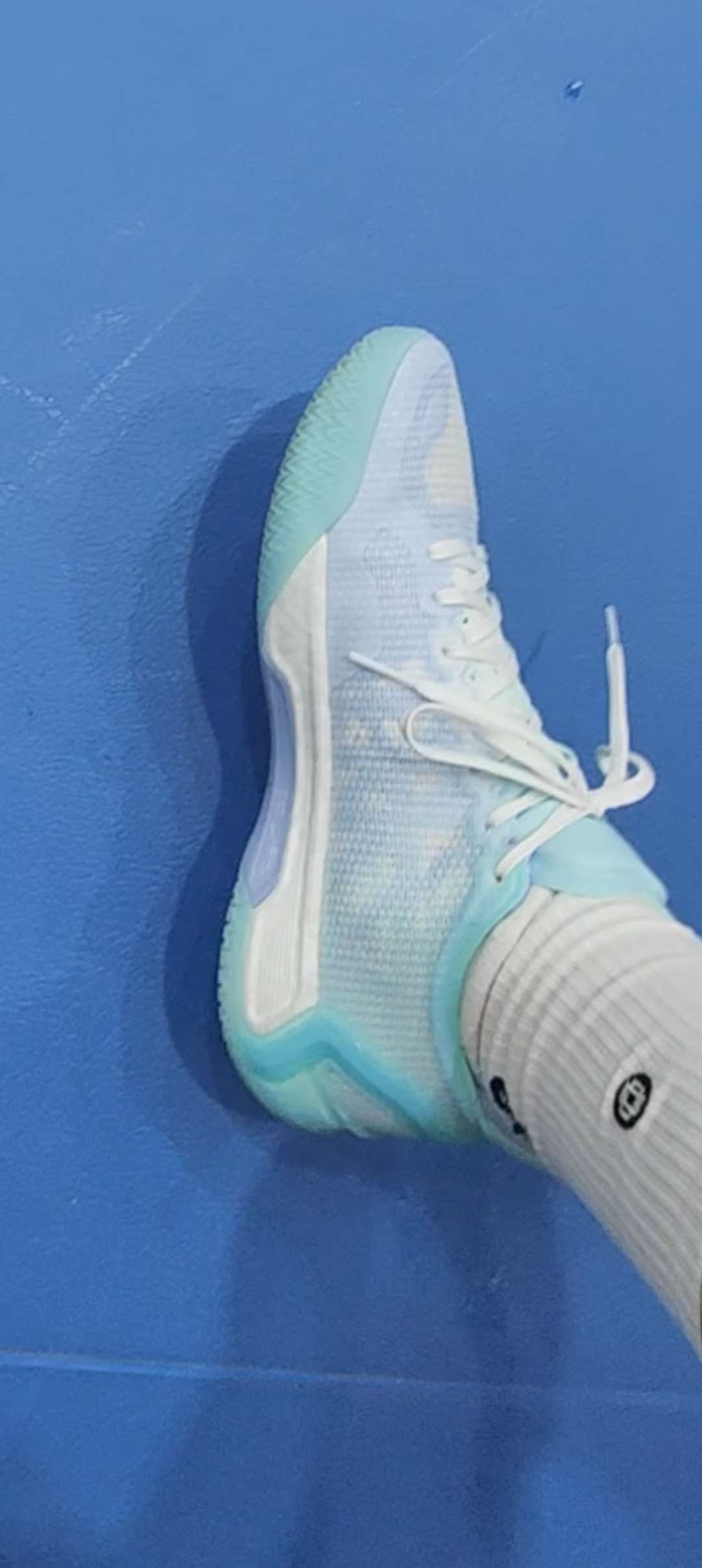 custom review-LINING Blade 4V2 Basketball Shoes Men's Low top Island Blue/Snow Cyan Purple