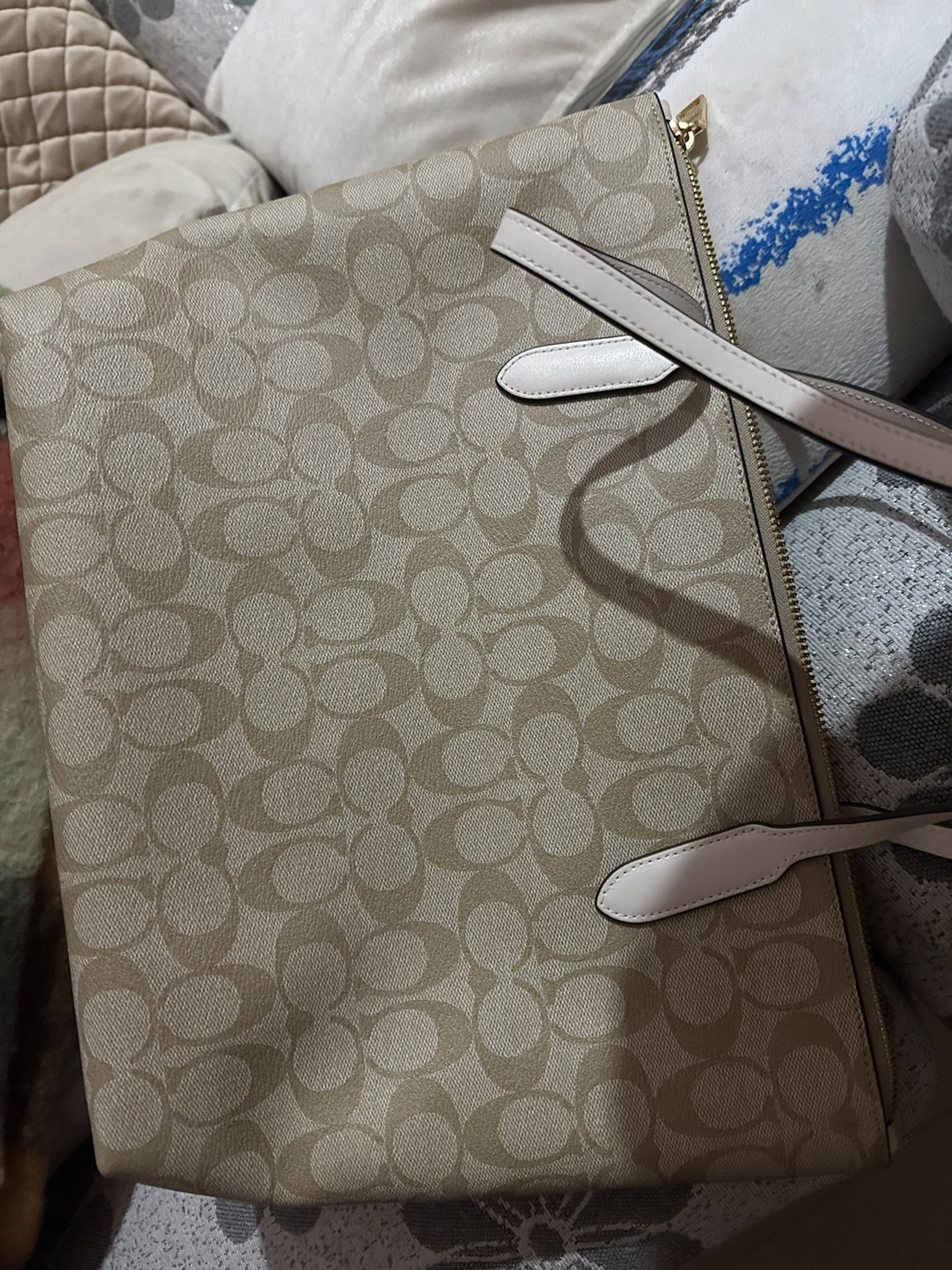 custom review-COACH Zip Top Tote PVC Тоут Сумка Сумка для покупок Сумка Сумка через плечо Средняя Женская Белая и Коричневая Монограмма