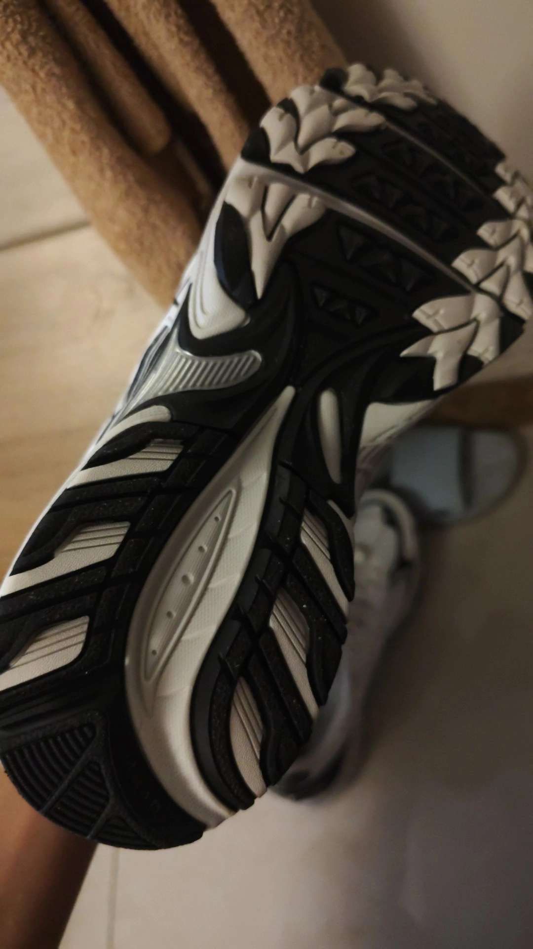 custom review-ASICS Gel Kahana TR V4 Low Топ Повседневная обувь Мужская Черный Белый