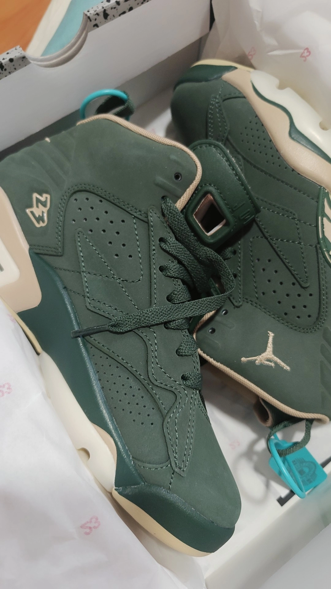 custom review-Jordan Jumpman MVP Износостойкий и Легкий MID Баскетбольные кроссовки Женские Бежево-зеленый