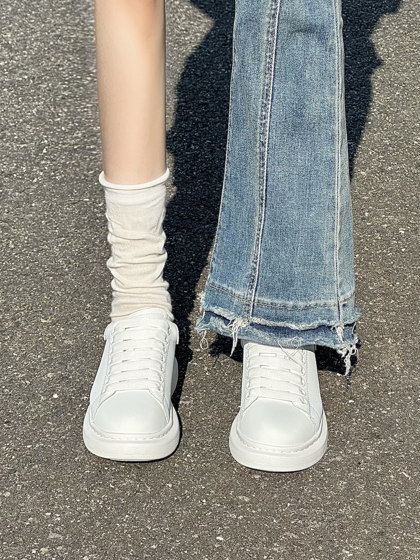 妈耶!这双白月光小白鞋穿上就是妥妥的校园女高啊!