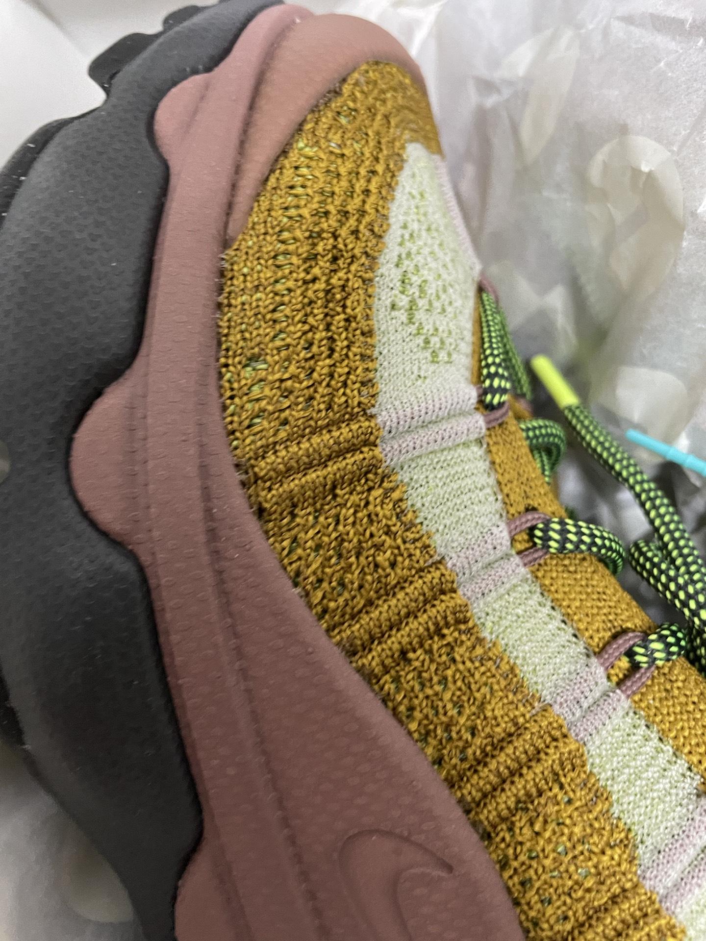 custom review-Nike Air Max Flyknit Venture Устойчивый к истиранию Низкий Топ Повседневные Беговые кроссовки Женские Желто-розовые