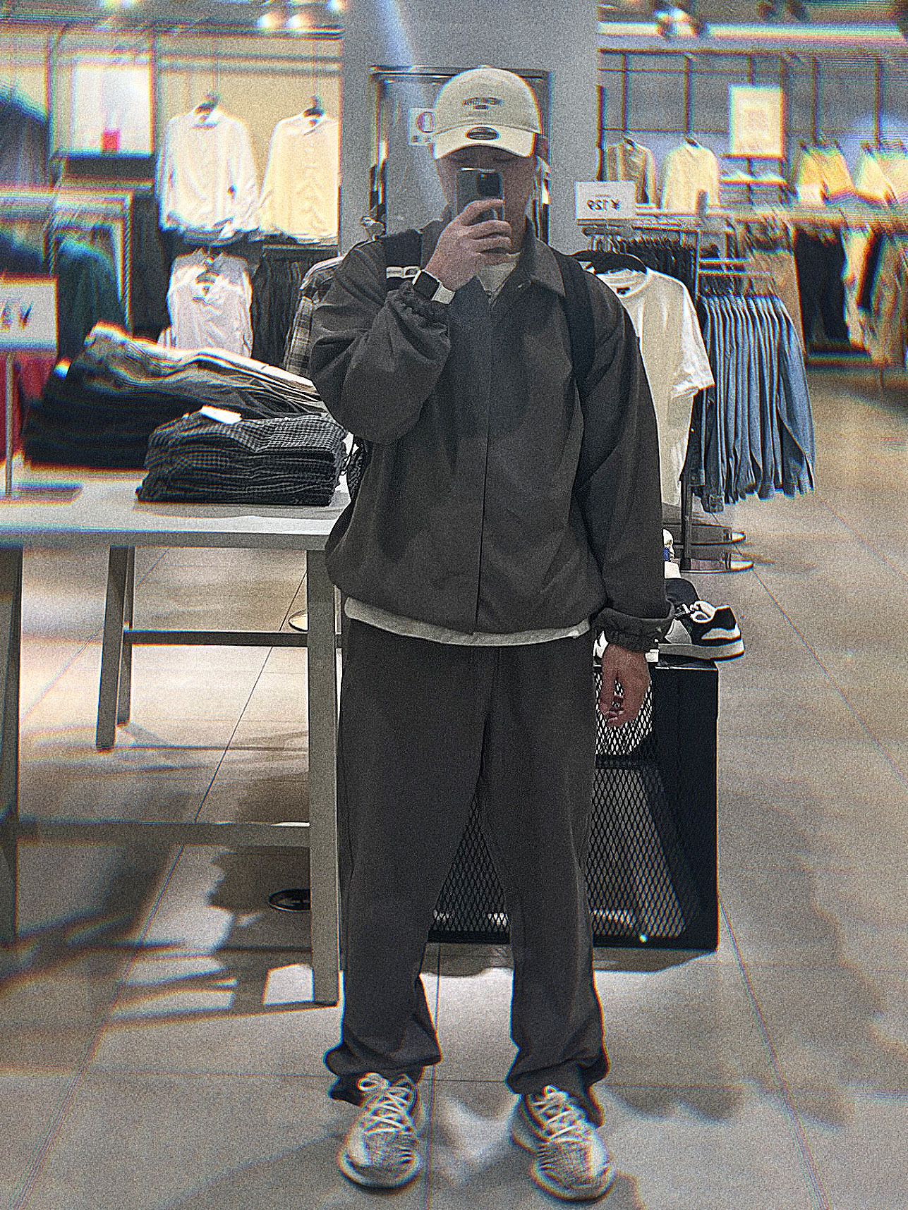 阿迪达斯套装(校服)