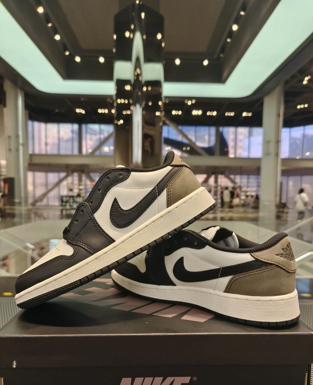 custom review-Jordan Air Jordan 1 Slip-resistant Low Top Детские Скейтбординги Черный Белый