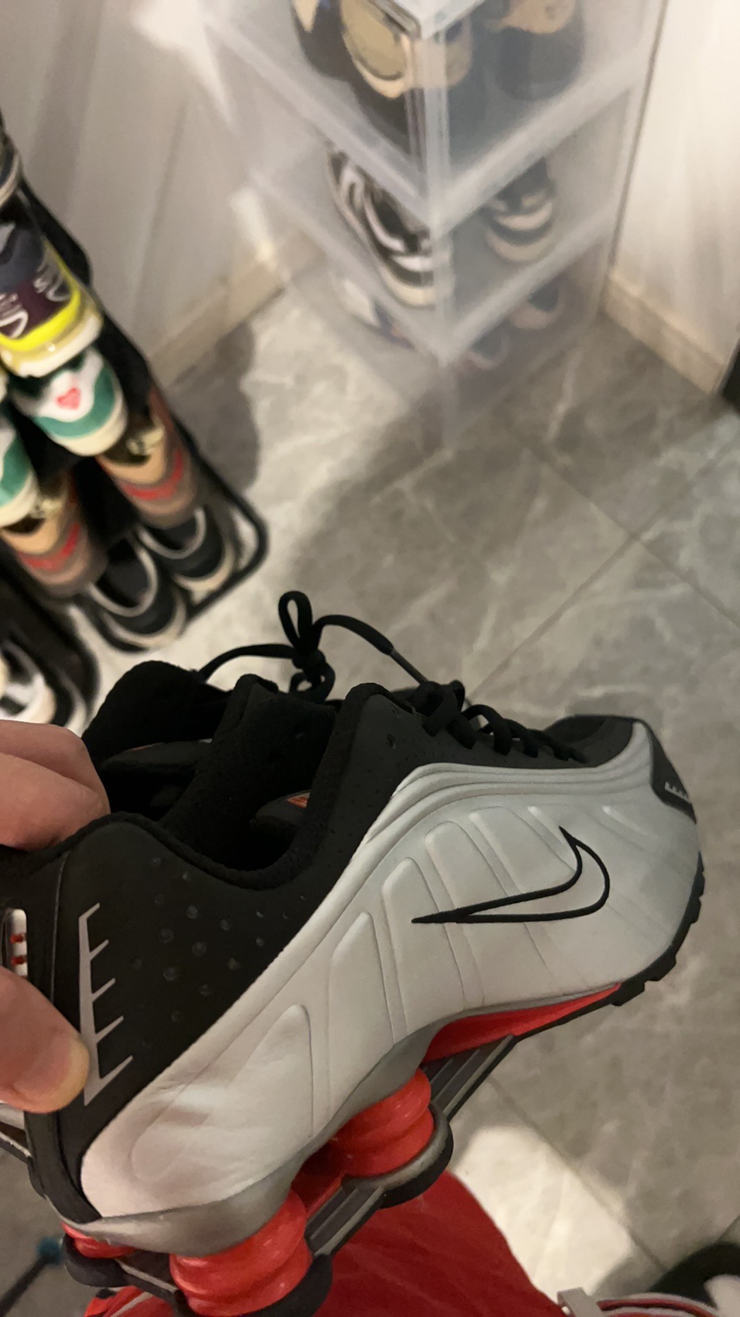 custom review-Nike Shox R4 Low Топ Повседневный Городская Коммутация Беговые Кроссовки Унисекс Серебряный Красный