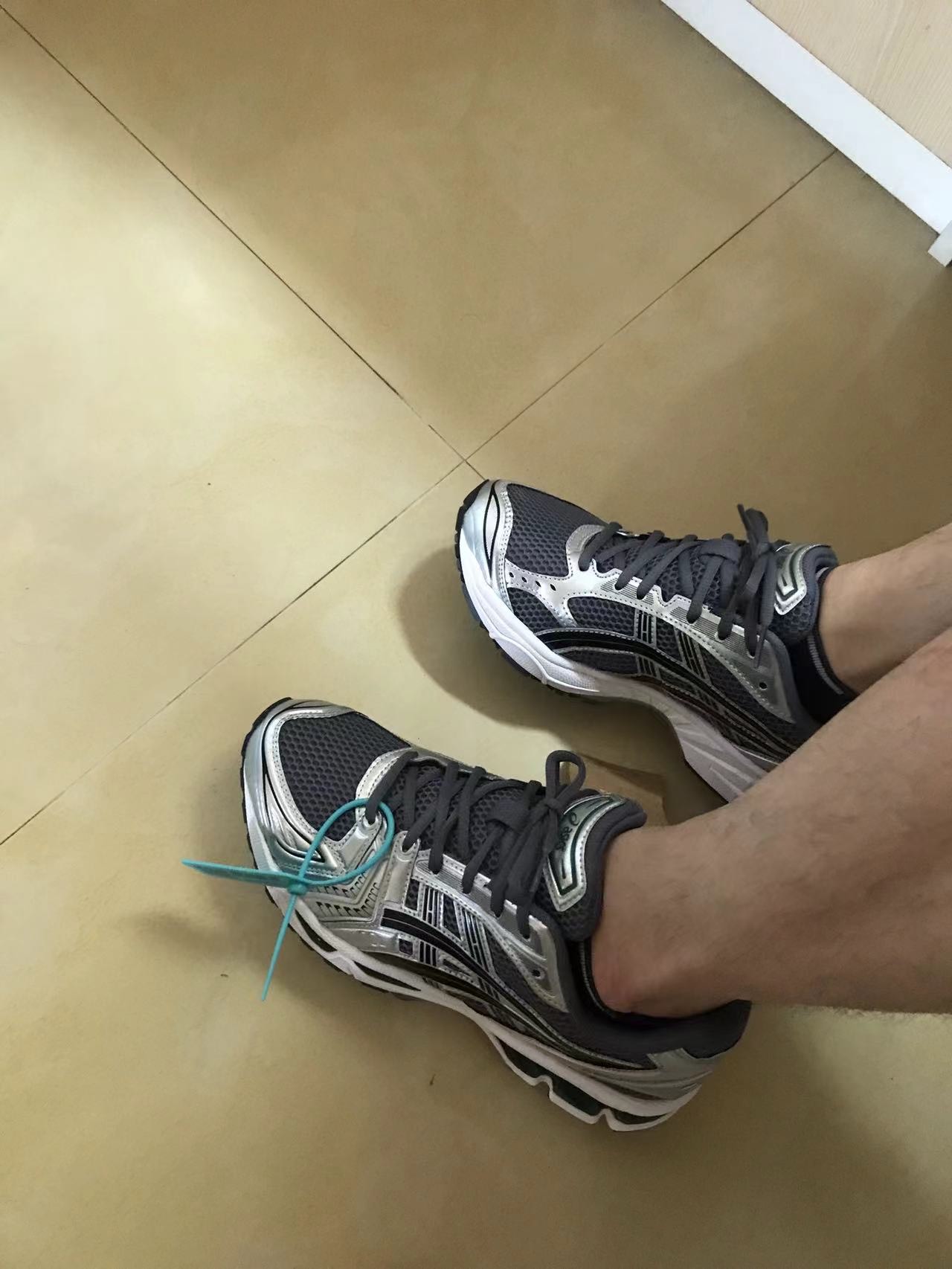 custom review-Asics Gel Kayano 14 Metropolis Jasper Green