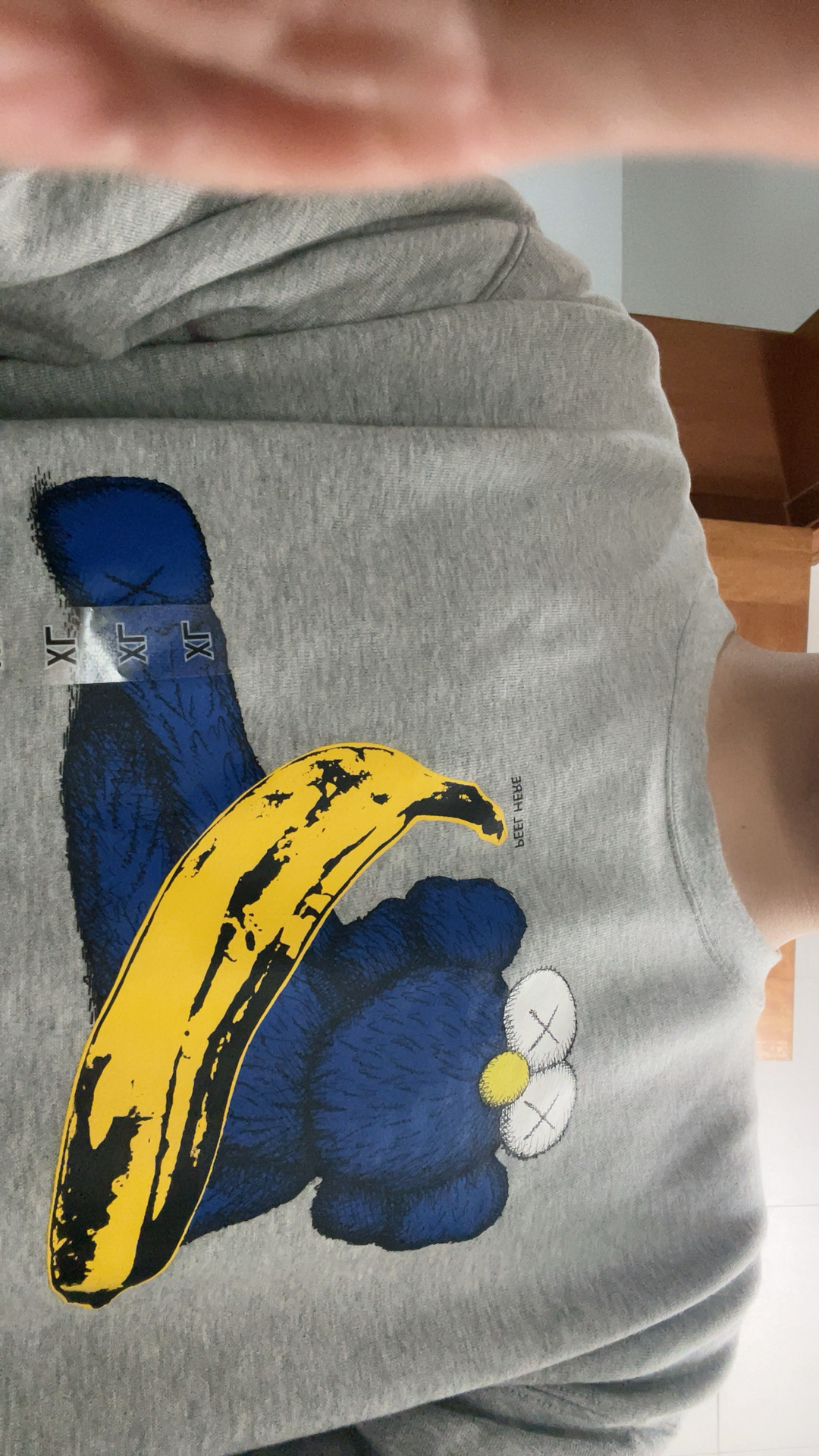 custom review-UNIQLO KAWS x WARHOL Collaboration Серый Унисекс Свитшоты