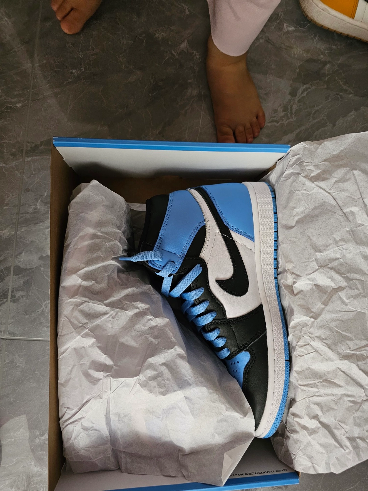 custom review-Jordan 1 Retro High Og Unc Toe