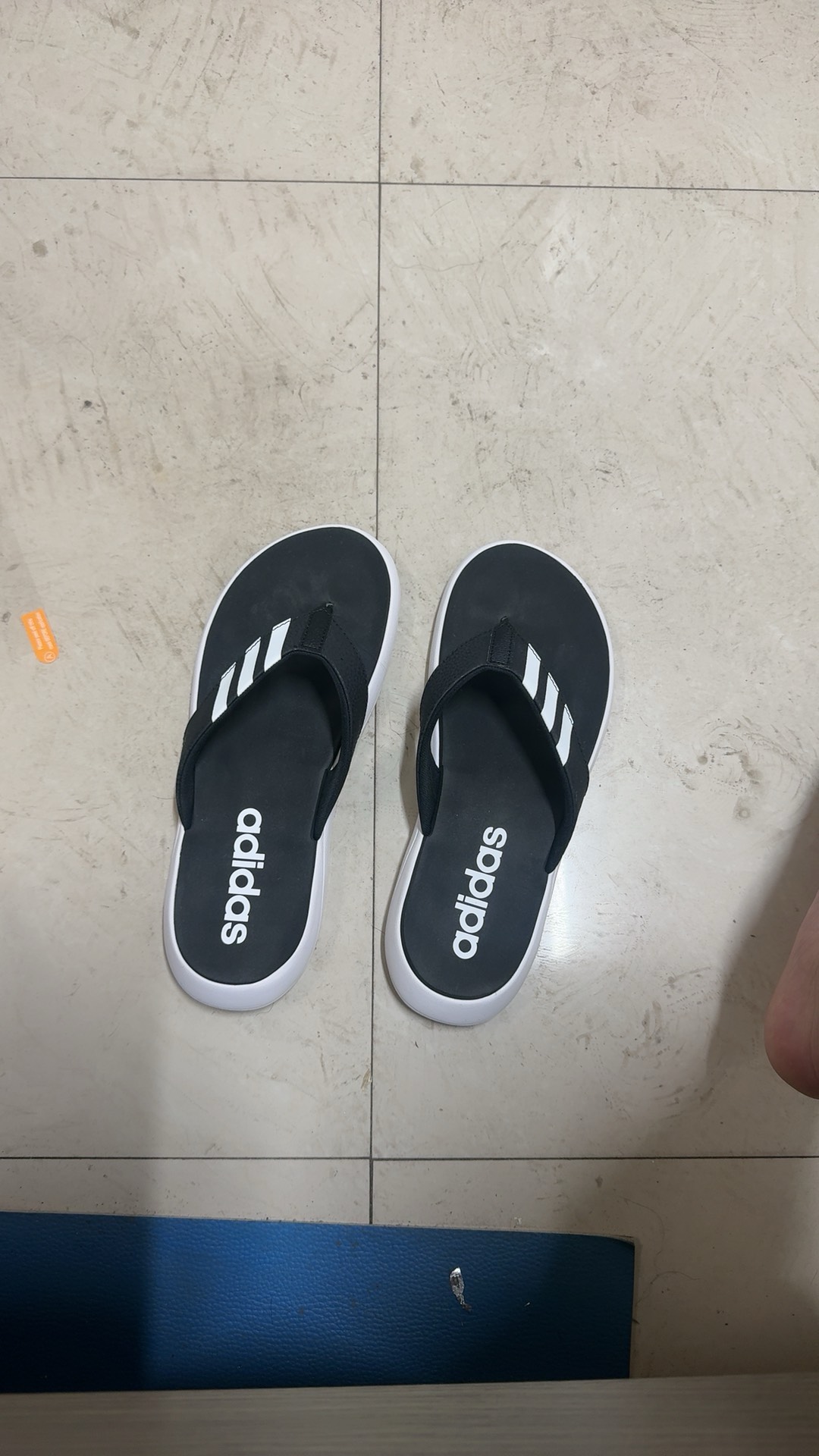 custom review-Adidas Comfort EVA Шлепанцы Мужские Черный Белый