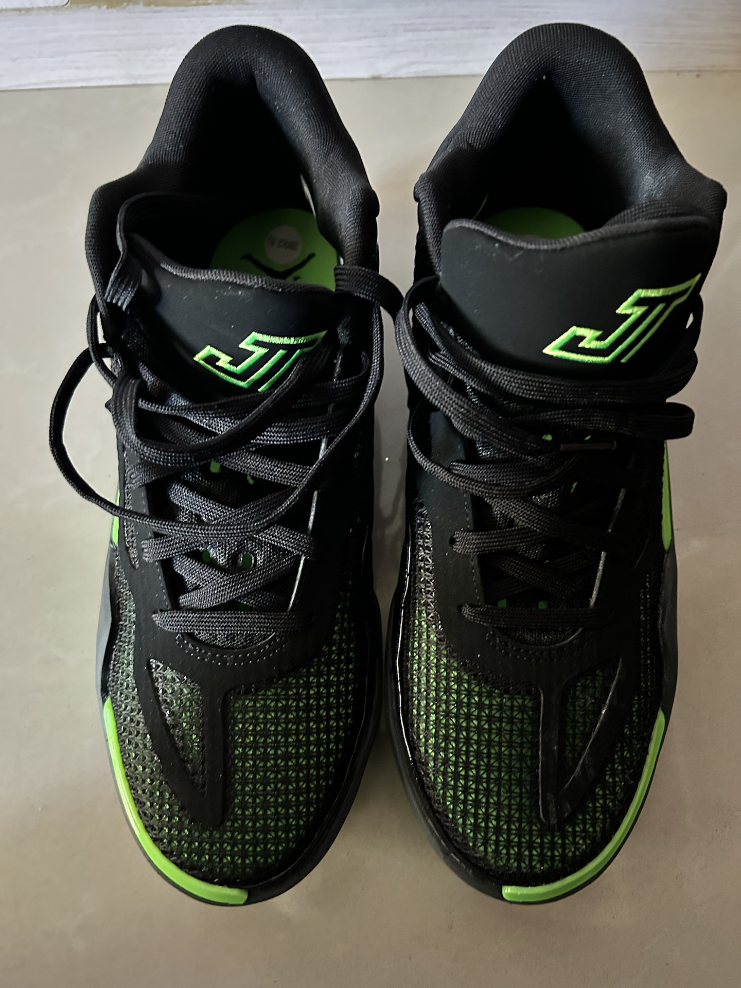 custom review-Джордан Tatum 1 Амортизация Устойчивый к истиранию Дышащий MID Баскетбольные кроссовки Мужской Черный Зеленый Азиатская версия