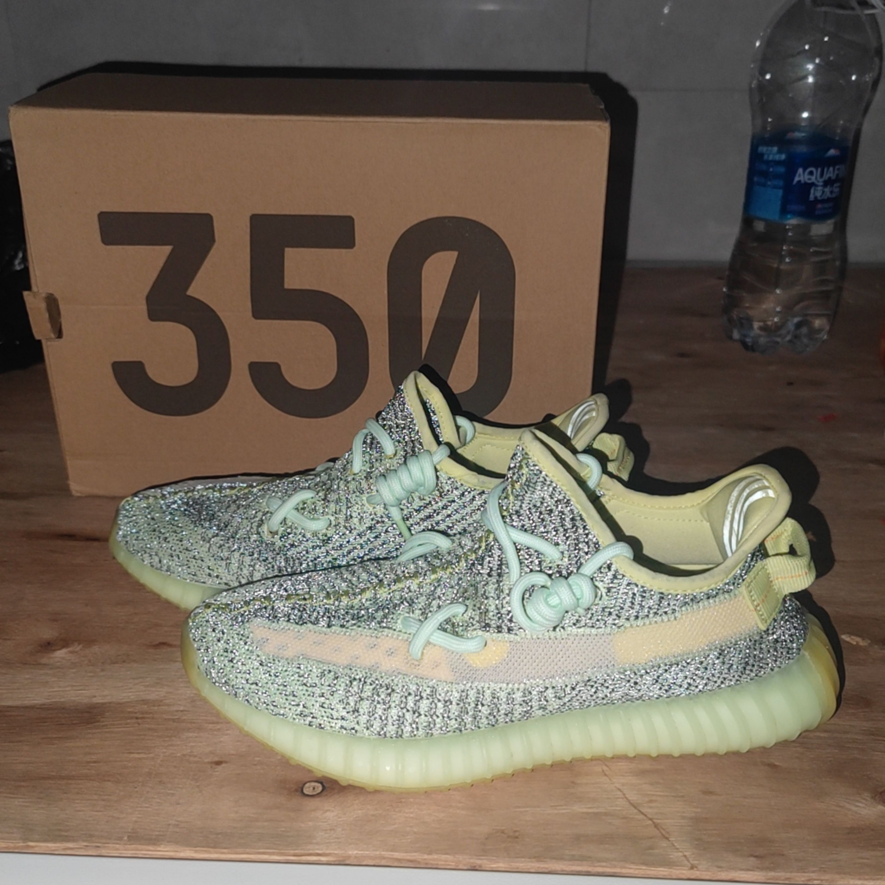 捡漏夜空中最亮的yeezy350v2满天星?
