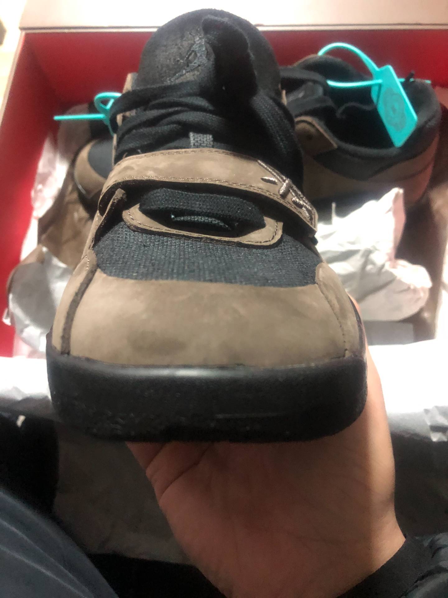 custom review-Travis Scott x Jordan Jumpman Джек Шок Абсорберы Противоскользящие Низкие Баскетбольные Кроссовки Унисекс Темный Мокко Черный