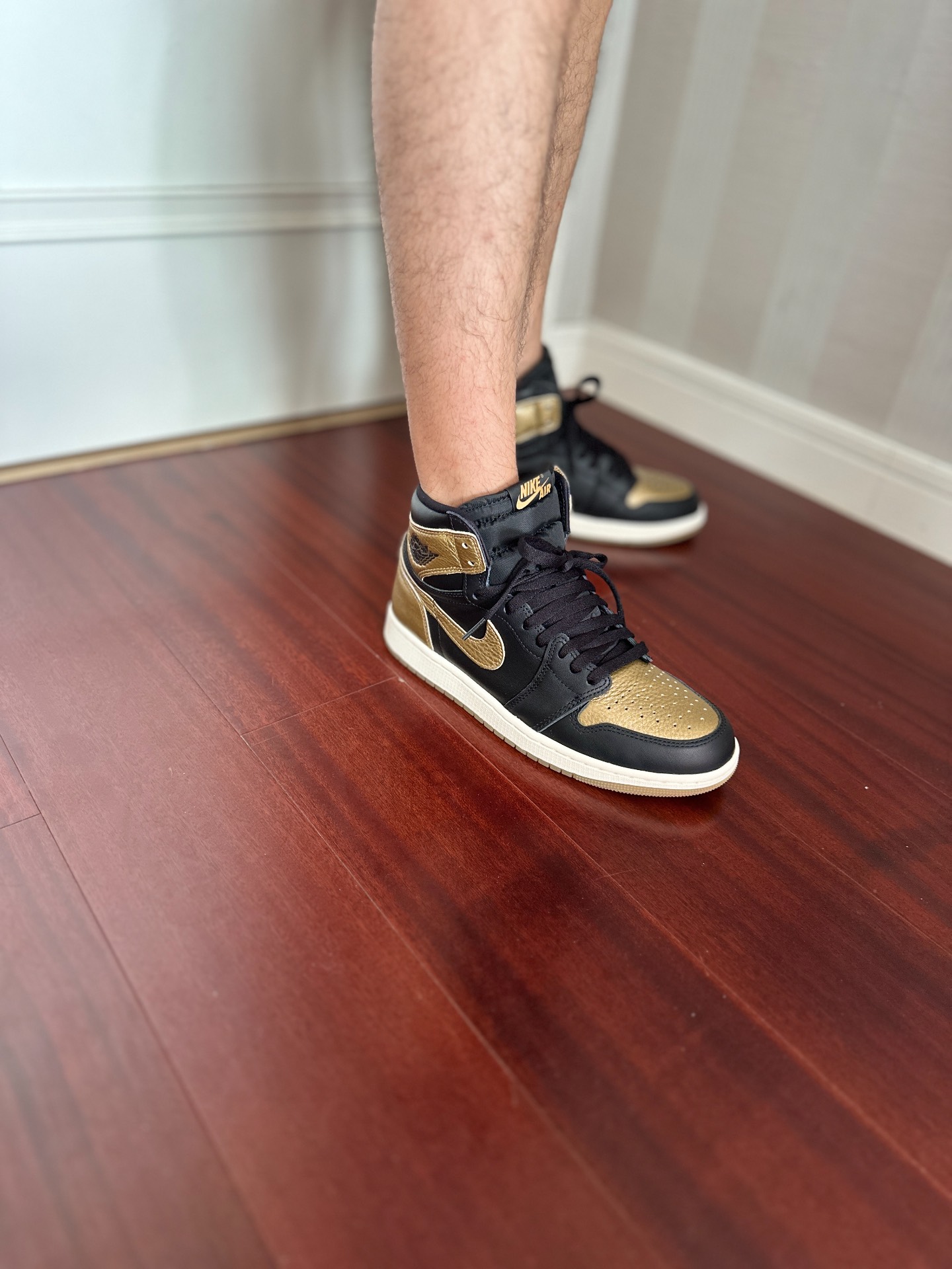 custom review-Jordan Air Jordan 1 High OG 'Металлик Золотой' High Топ Винтажные баскетбольные кроссовки Унисекс Черный Золотой