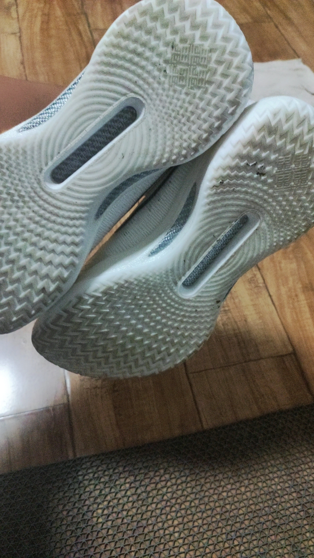 custom review-Подкладка Gamma Баскетбольные кроссовки Low Top Стандартный Белый Мужской