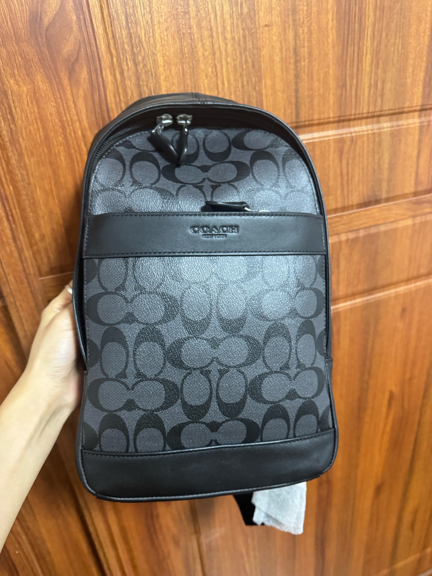 custom review-COACH Charles ПВХ Сумка через плечо Sling Сумка Маленькая Мужская Черная Серый