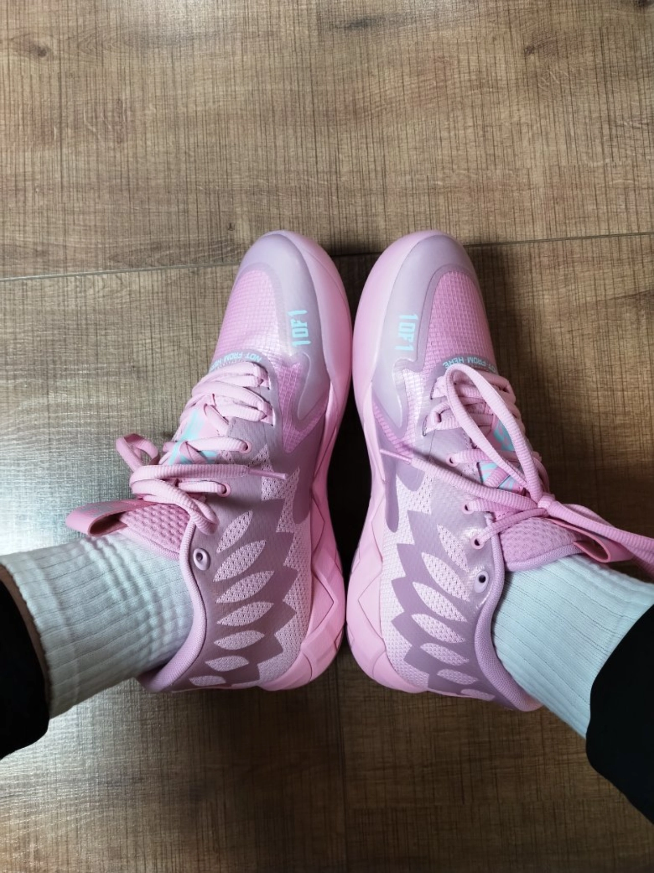 custom review-PUMA MB.01 LaMelo Ball 'Iridescent'