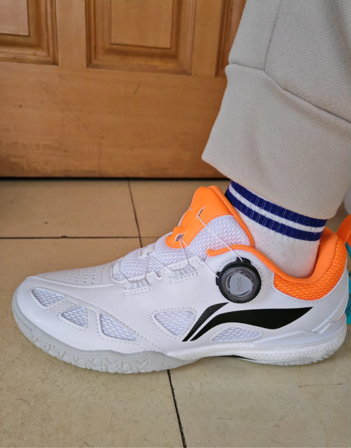 custom review-Лайнер Mage Pe Амортизация Низкий Топ Обувь для настольного тенниса Унисекс Белый Оранжевый