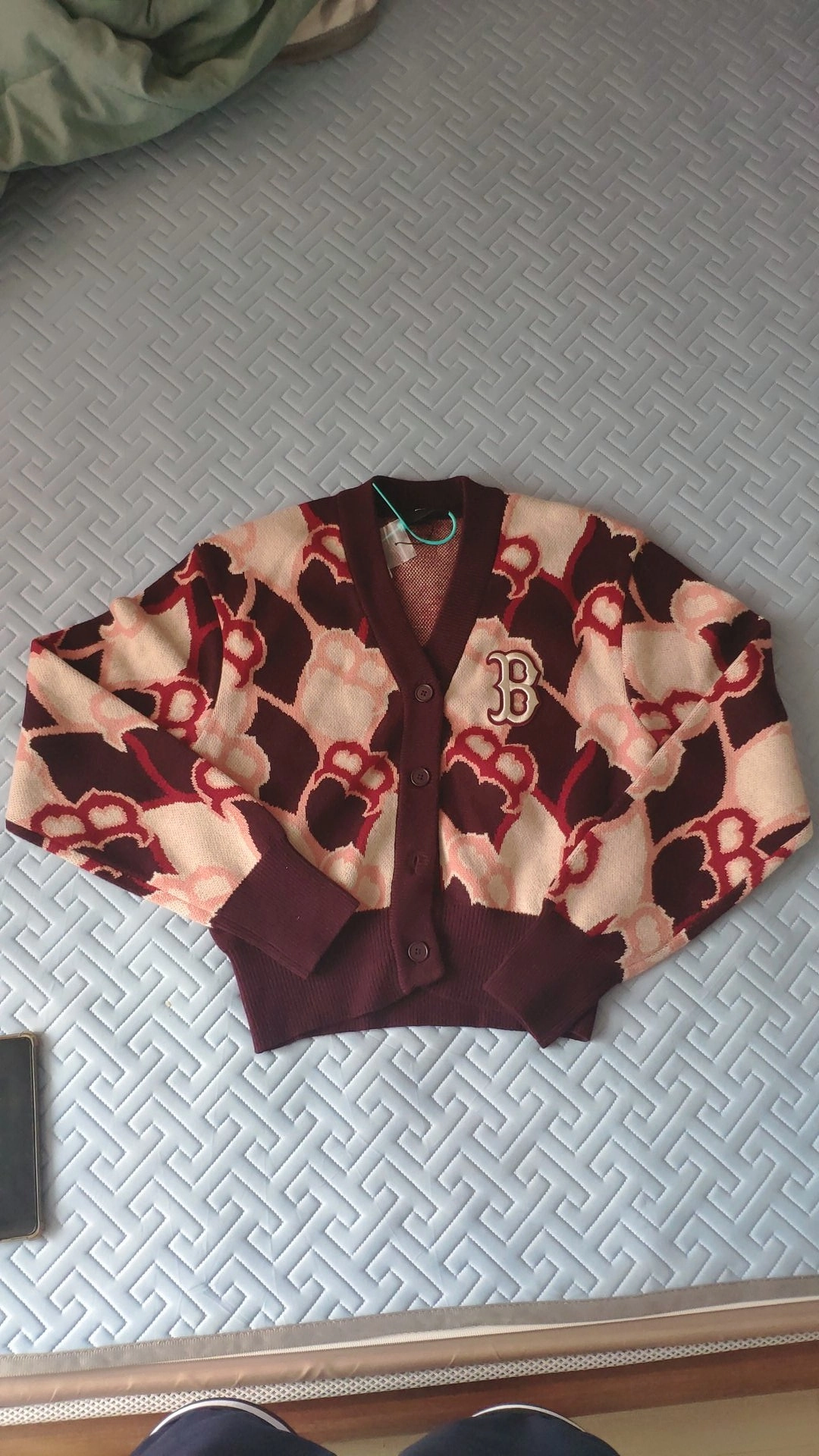 custom review-MLB Old Flower Бургундский Женские Кашемировые Свитеры