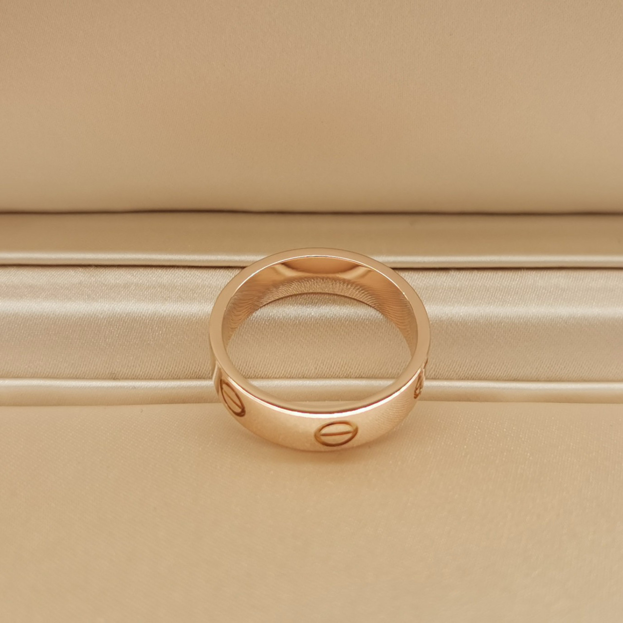 cartier/卡地亚 love系列 18k玫瑰金 戒指