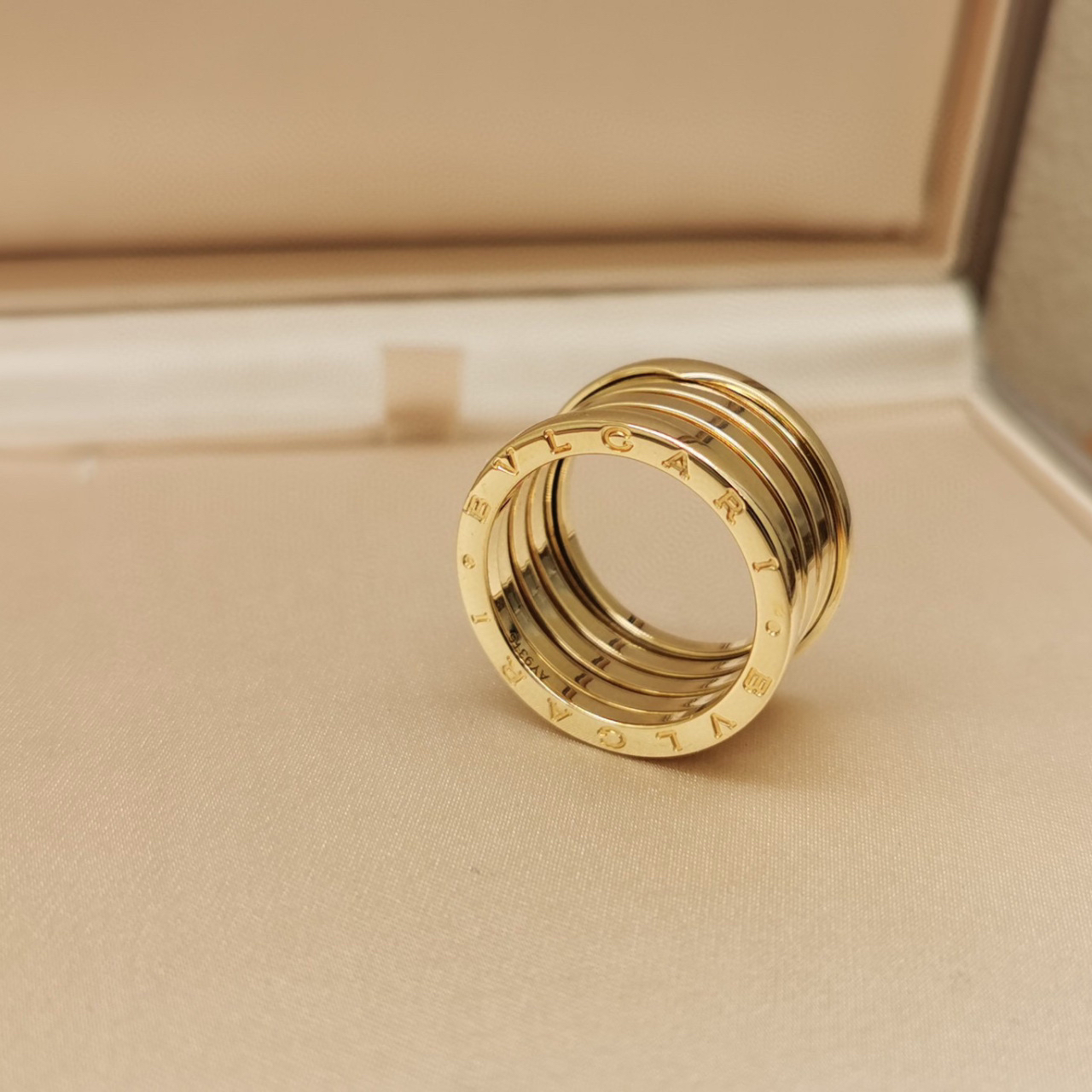 正品宝格丽bzero1系列18k黄金五环男戒指60