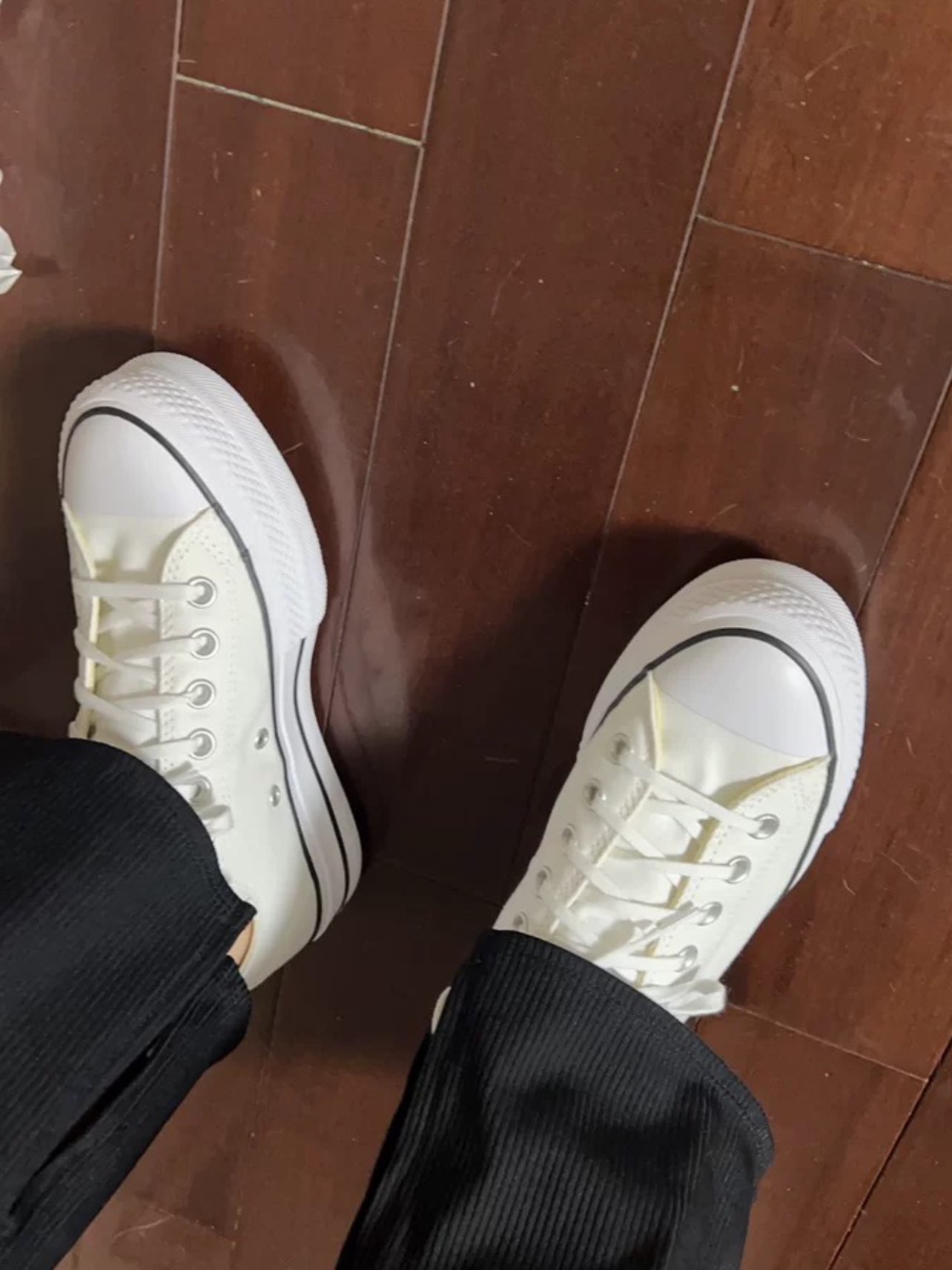 custom review-Converse Chuck Taylor All Star Platform Low Top Low Top Canvas Shoes Women's Pure White