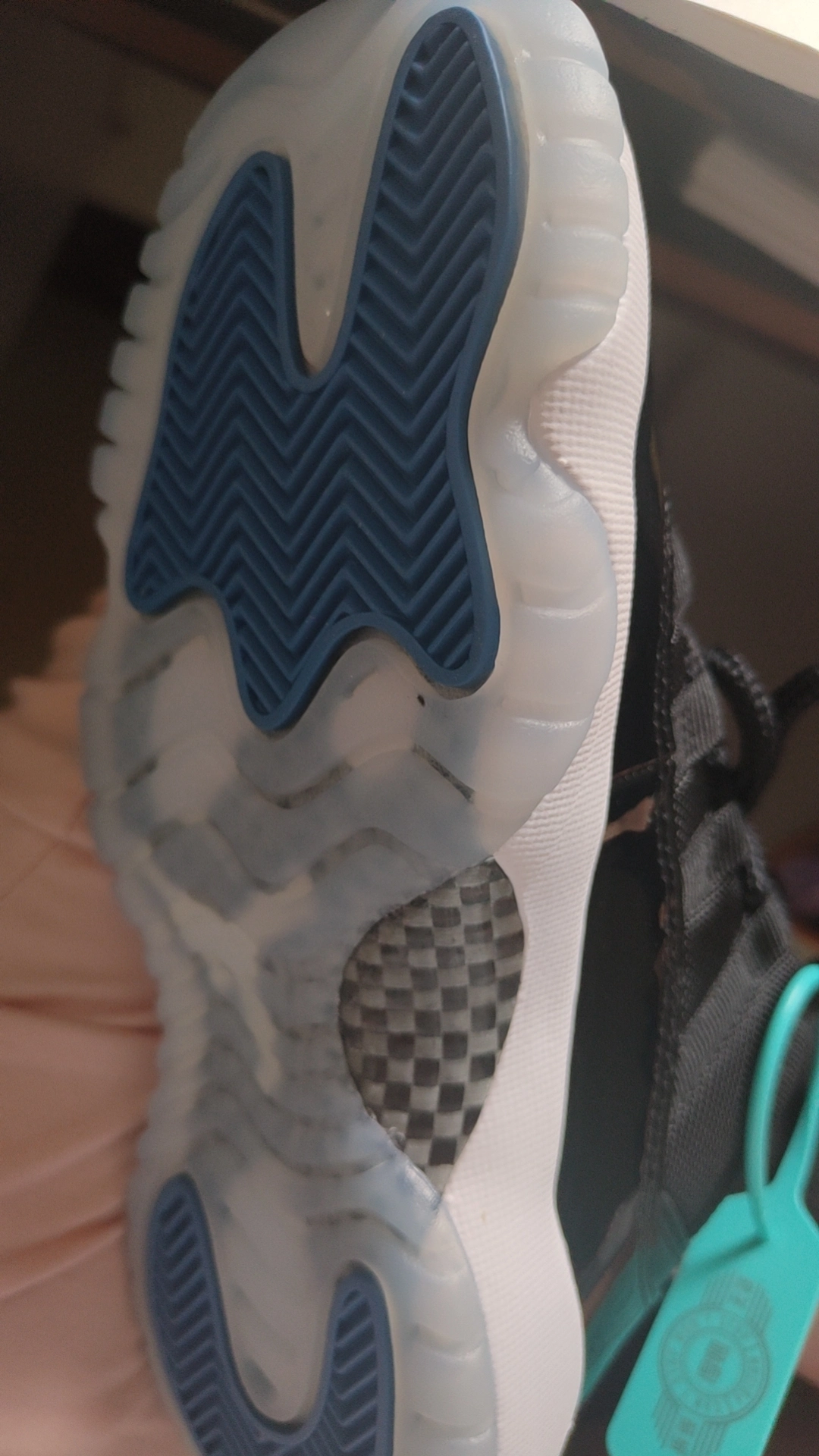 custom review-Jordan 11 Retro Low GS 'Space Jam'