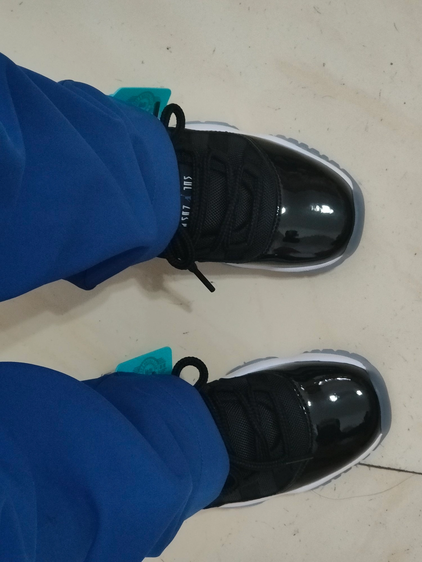 custom review-Jordan 11 Retro Low GS 'Space Jam'