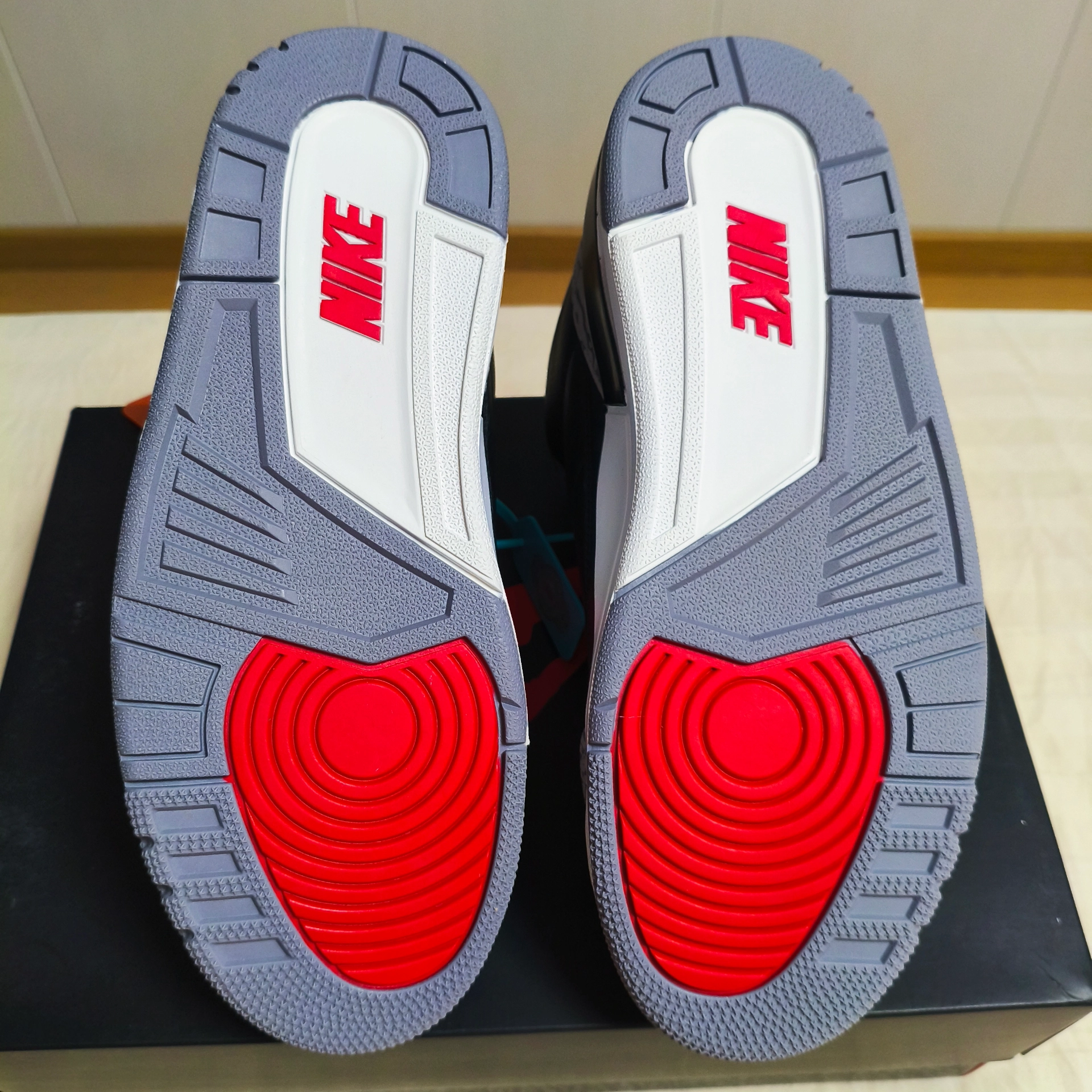 custom review-Jordan 3 Retro Og Black Cement 2024