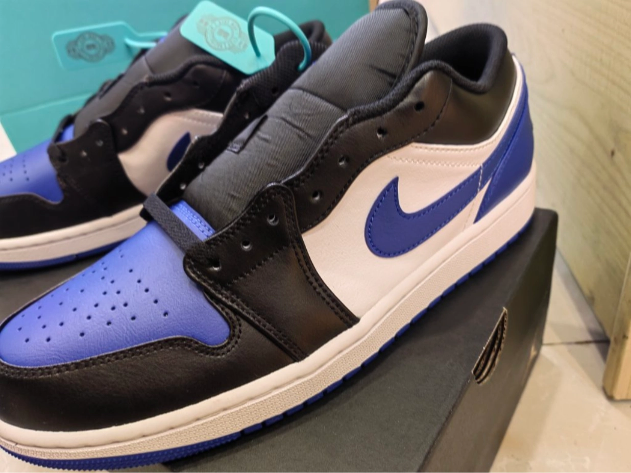 custom review-Jordan 1 Low Alternate Royal Toe
